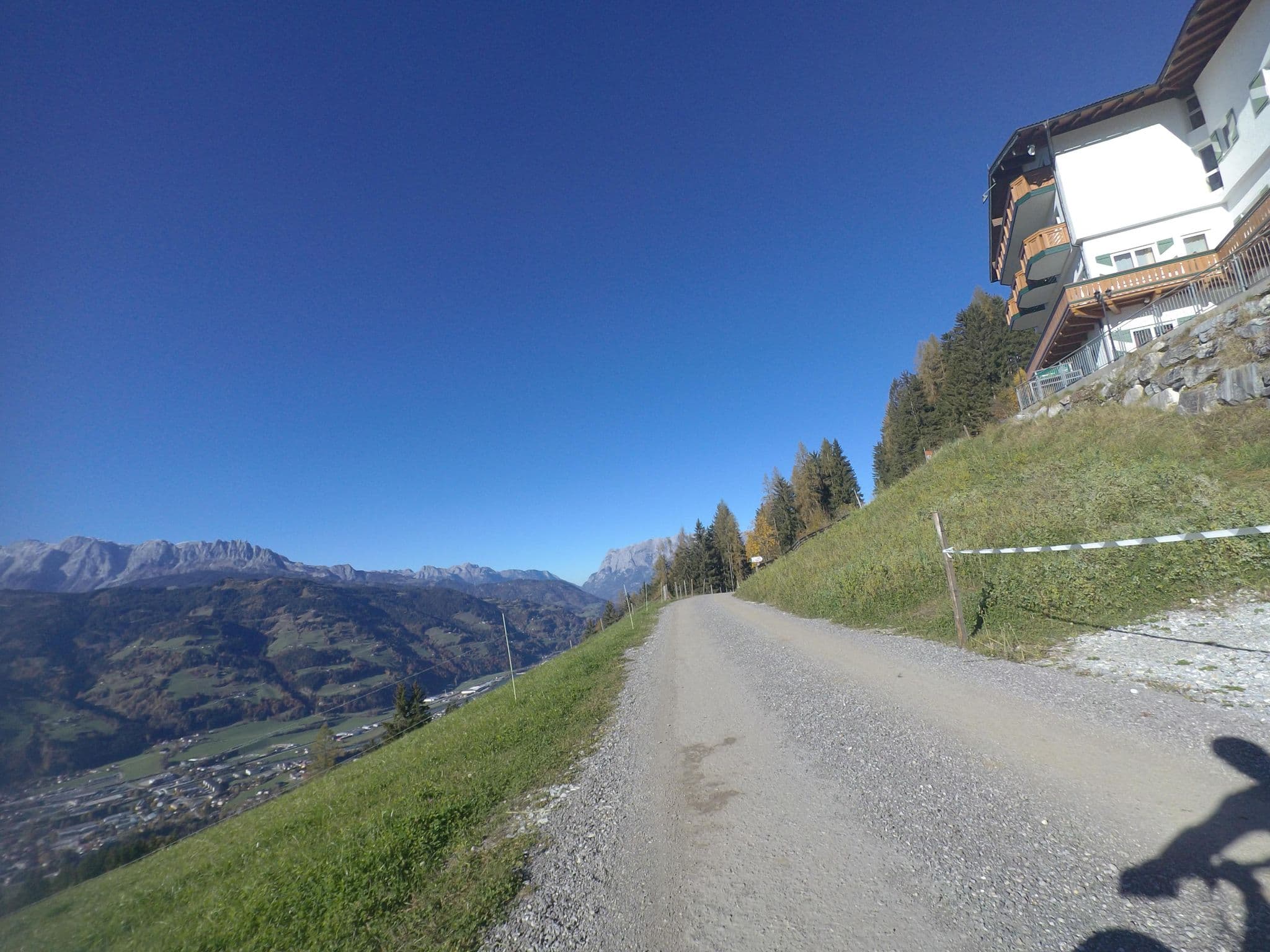 Street view near Hotel Hahnbaum, Sankt Johann im Pongau — © schermy_at (CC BY-SA · Mapillary)