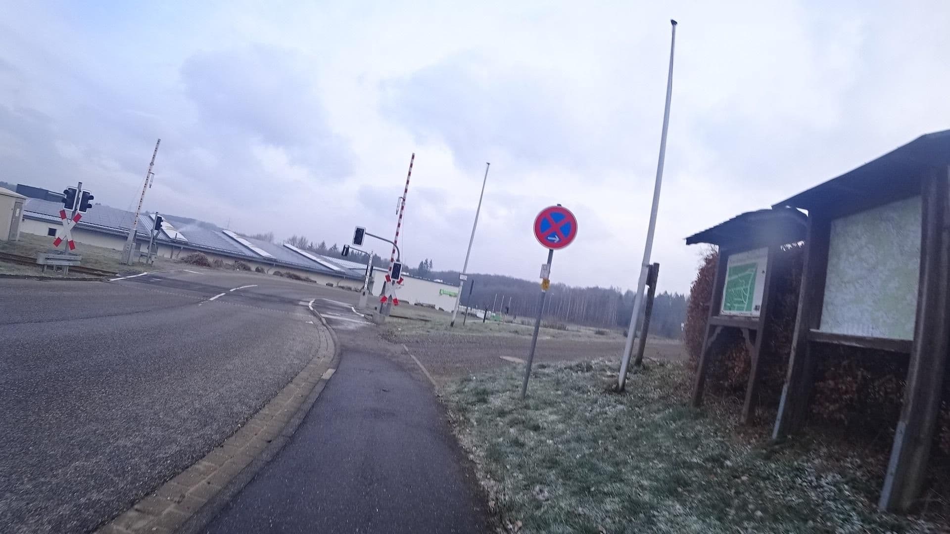 Street view near Hotel Waldfrieden, Emmelshausen — © Stifttwoslp (CC BY-SA · Mapillary)