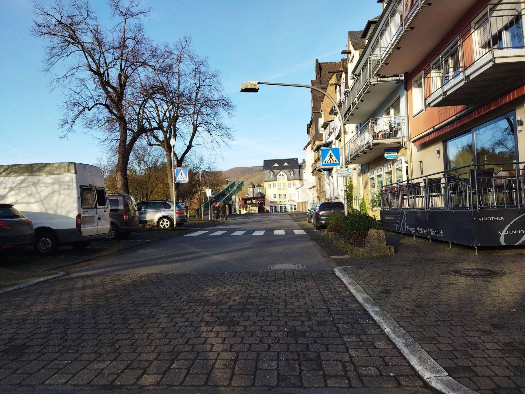 Street view near Bremm-Keltenhof, Briedel — © changchun1 (CC BY-SA · Mapillary)