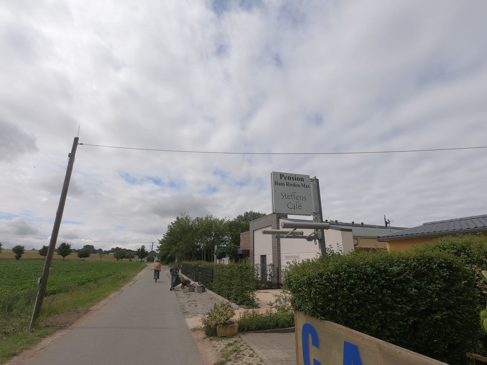 Street view near Haus Rieden-Max, Bastorf — © carlheinz (CC BY-SA · Mapillary)