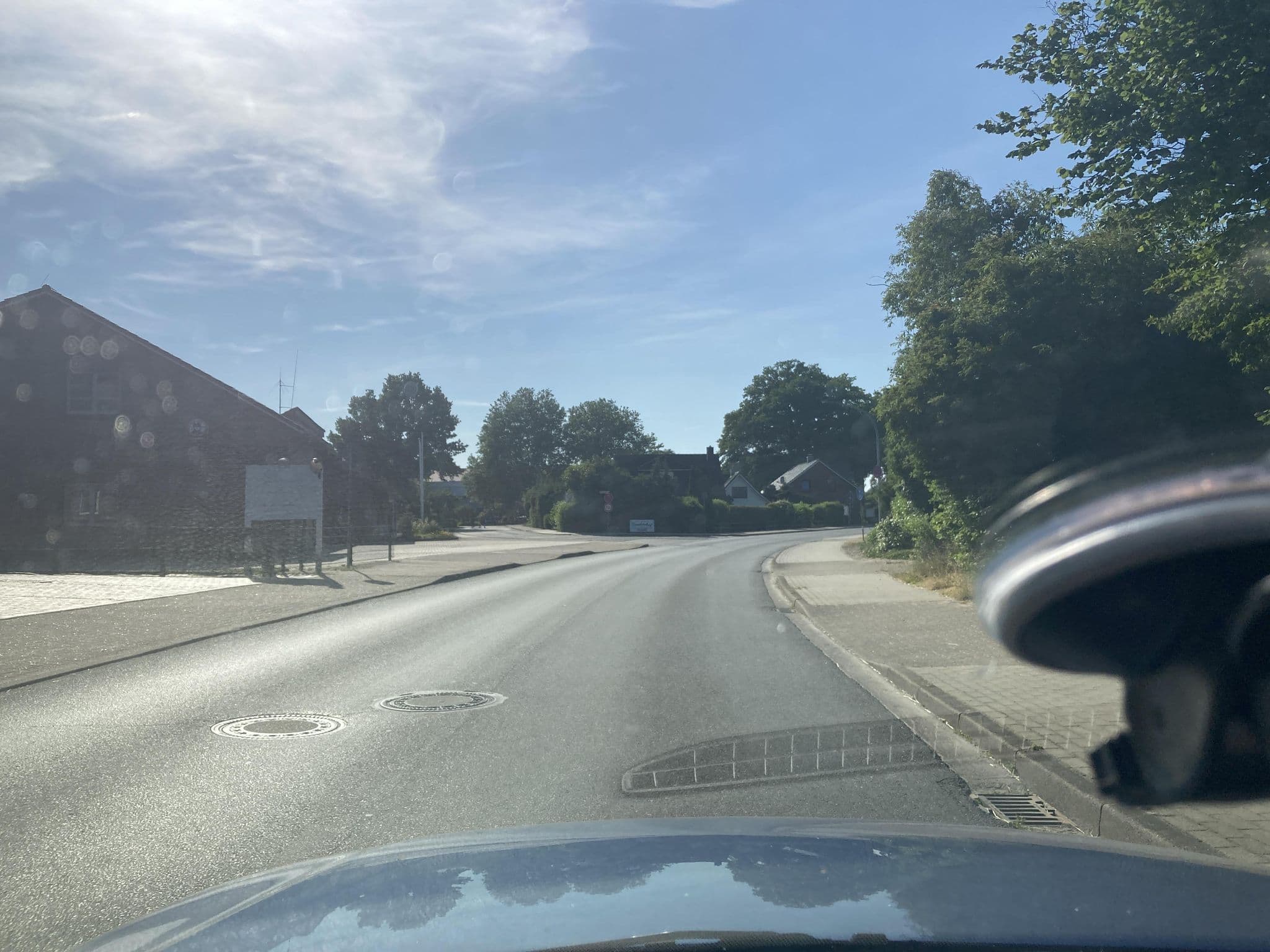 Street view near Pension Daniela Roth, Heist — © robffm (CC BY-SA · Mapillary)