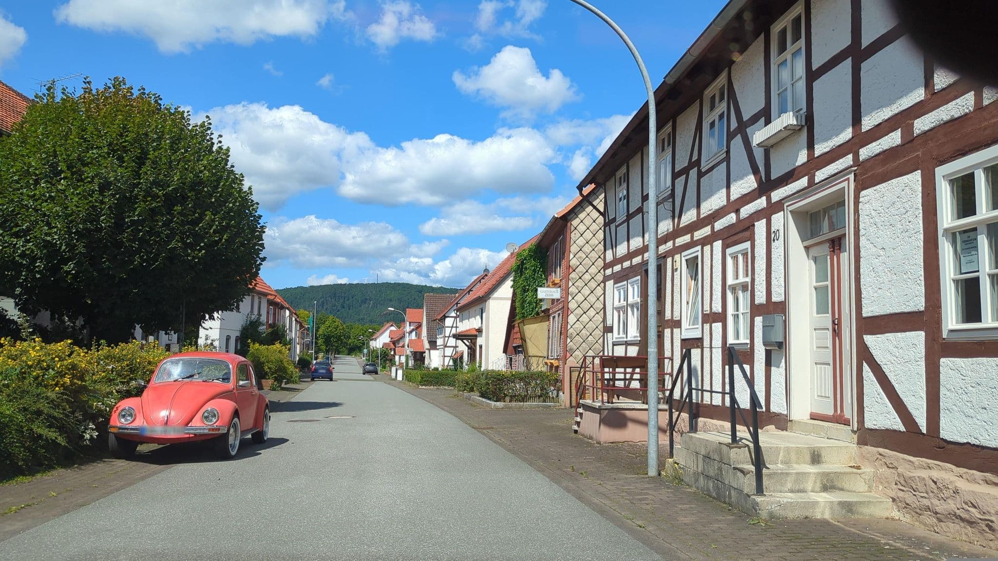 Street view near Gästehaus Zeiss, Bodenfelde — © hotteliene (CC BY-SA · Mapillary)