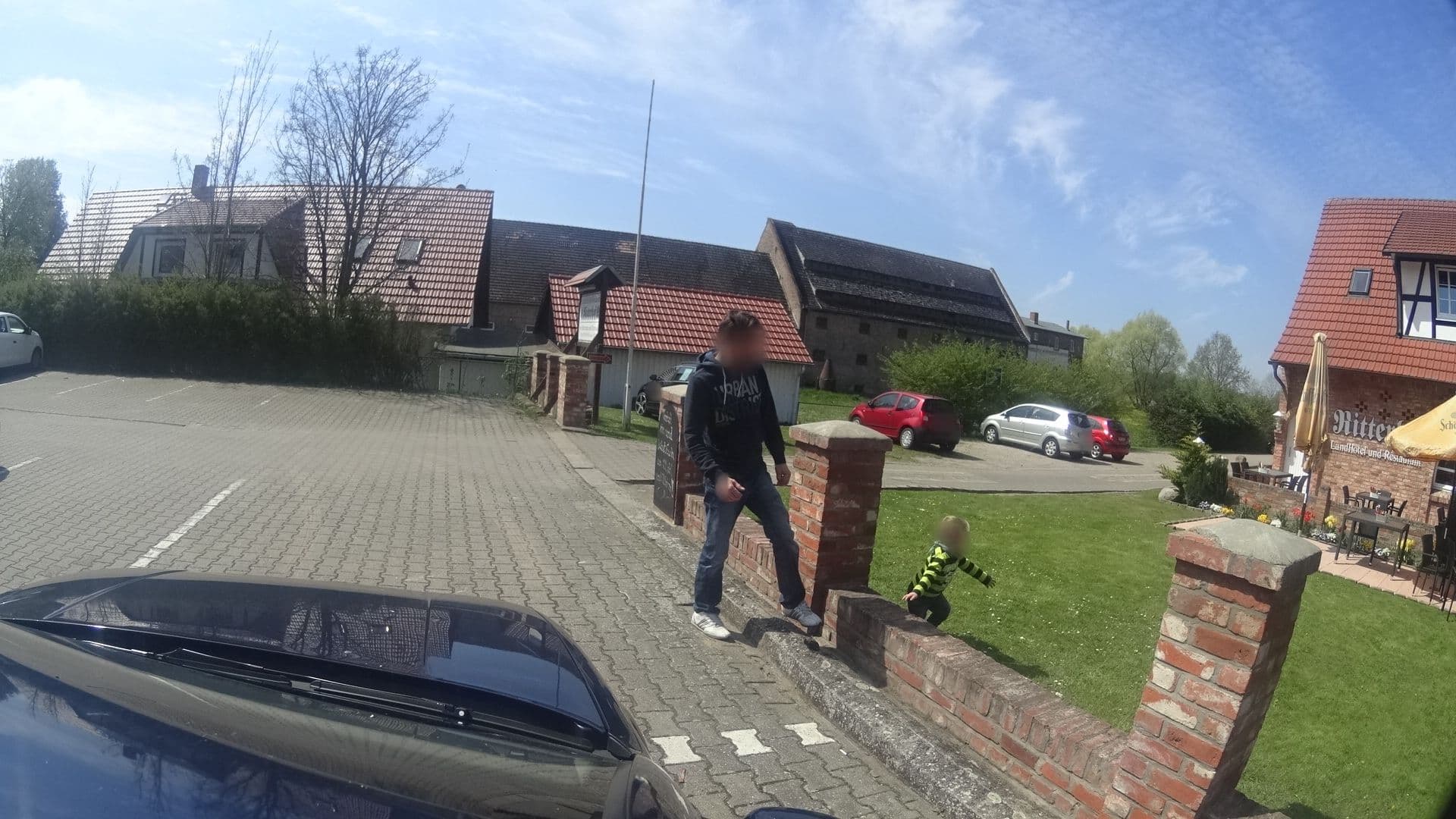Street view near Ritterhof, Wusterhausen — © atpl_pilot (CC BY-SA · Mapillary)