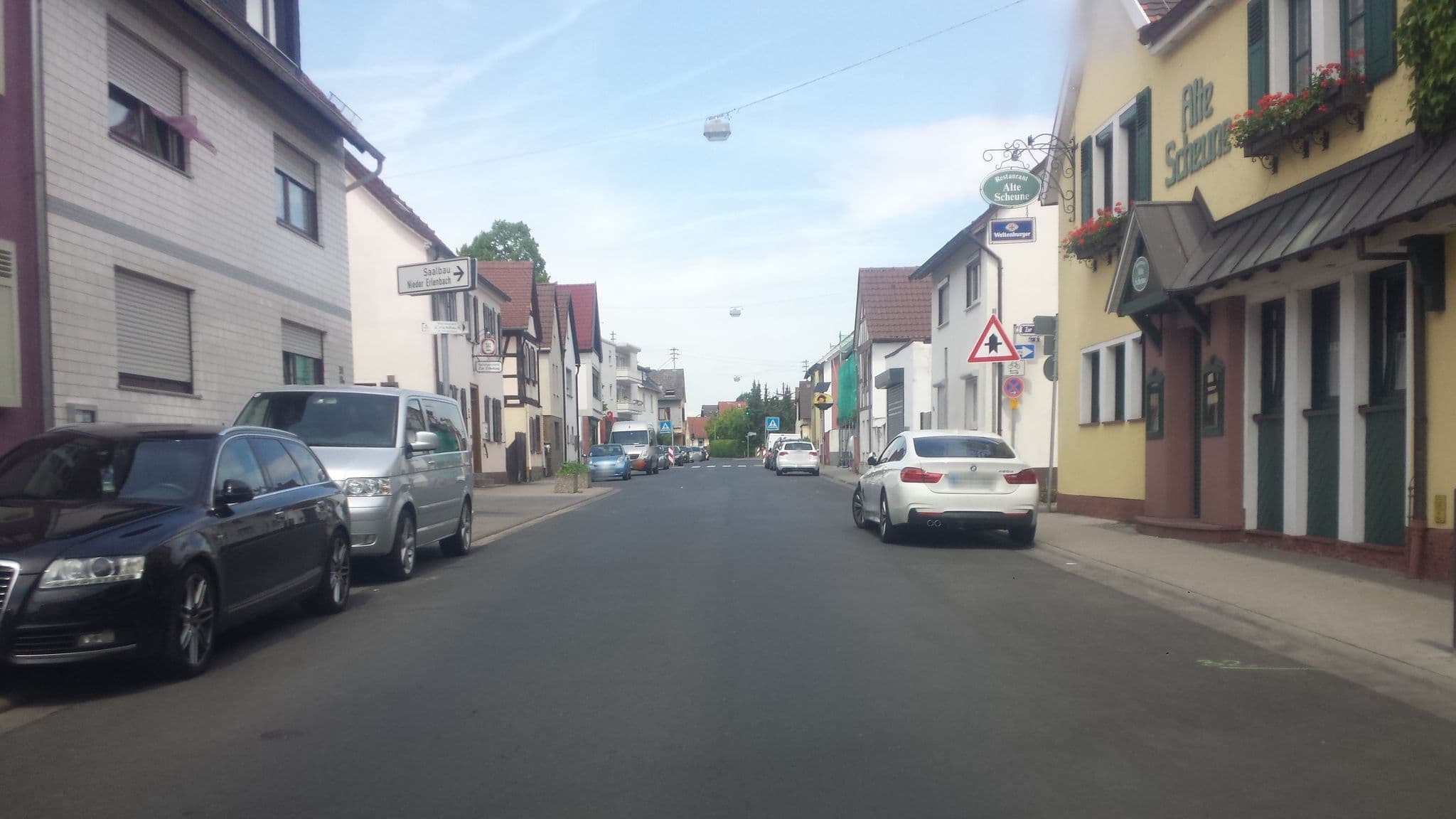Street view near Landhaus Alte Scheune, Bad Vilbel — © wegavision (CC BY-SA · Mapillary)