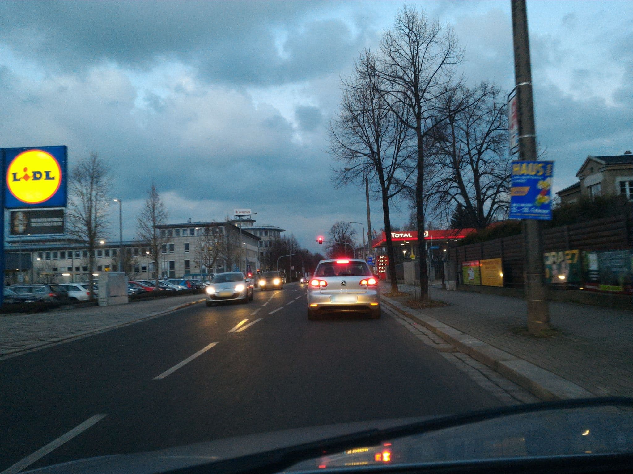 Street view near Kleine Stadtoase, Löbtau — © fell3 (CC BY-SA · Mapillary)