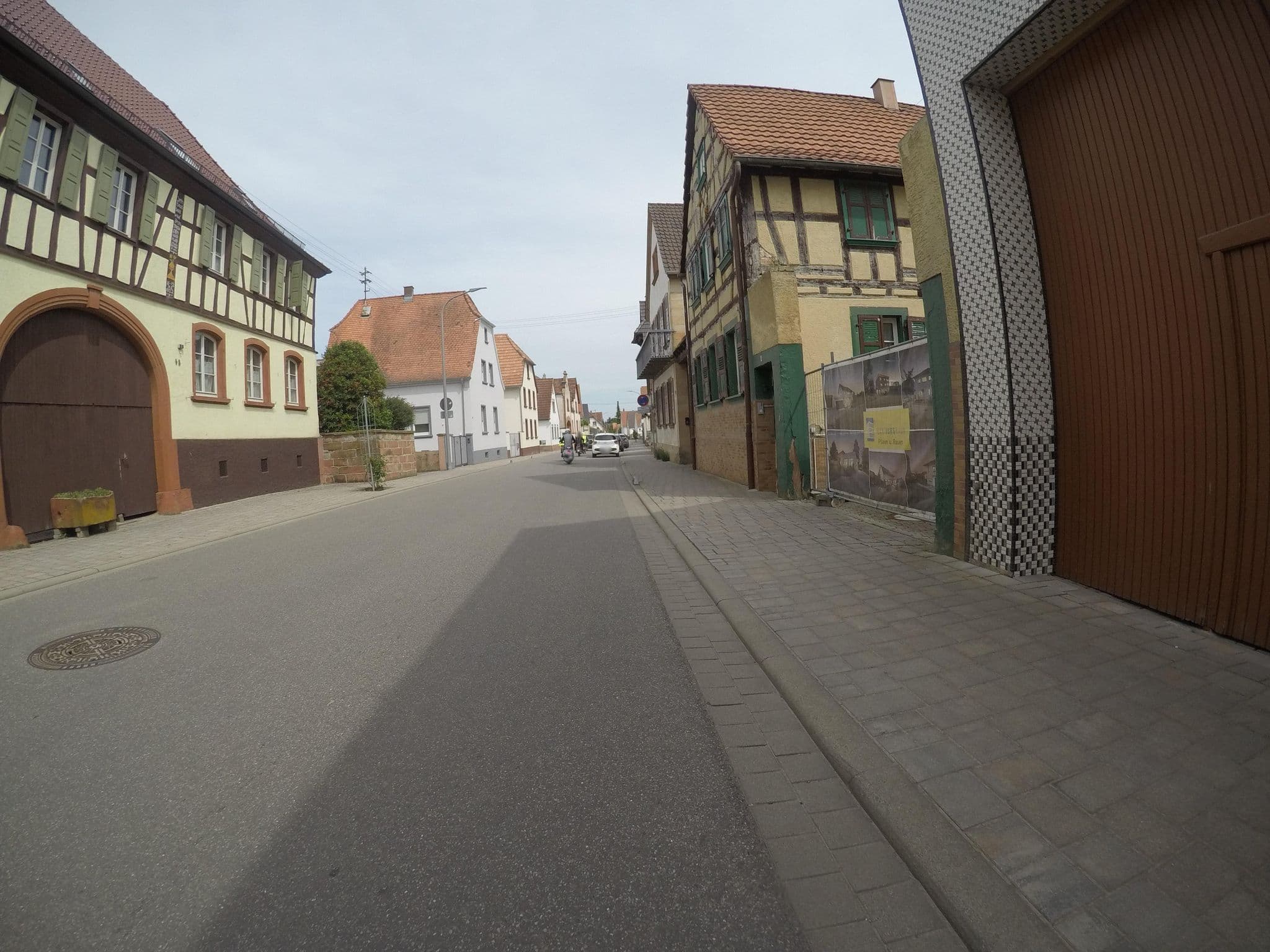 Street view near Gästehaus Solana, Minfeld — © mfa (CC BY-SA · Mapillary)