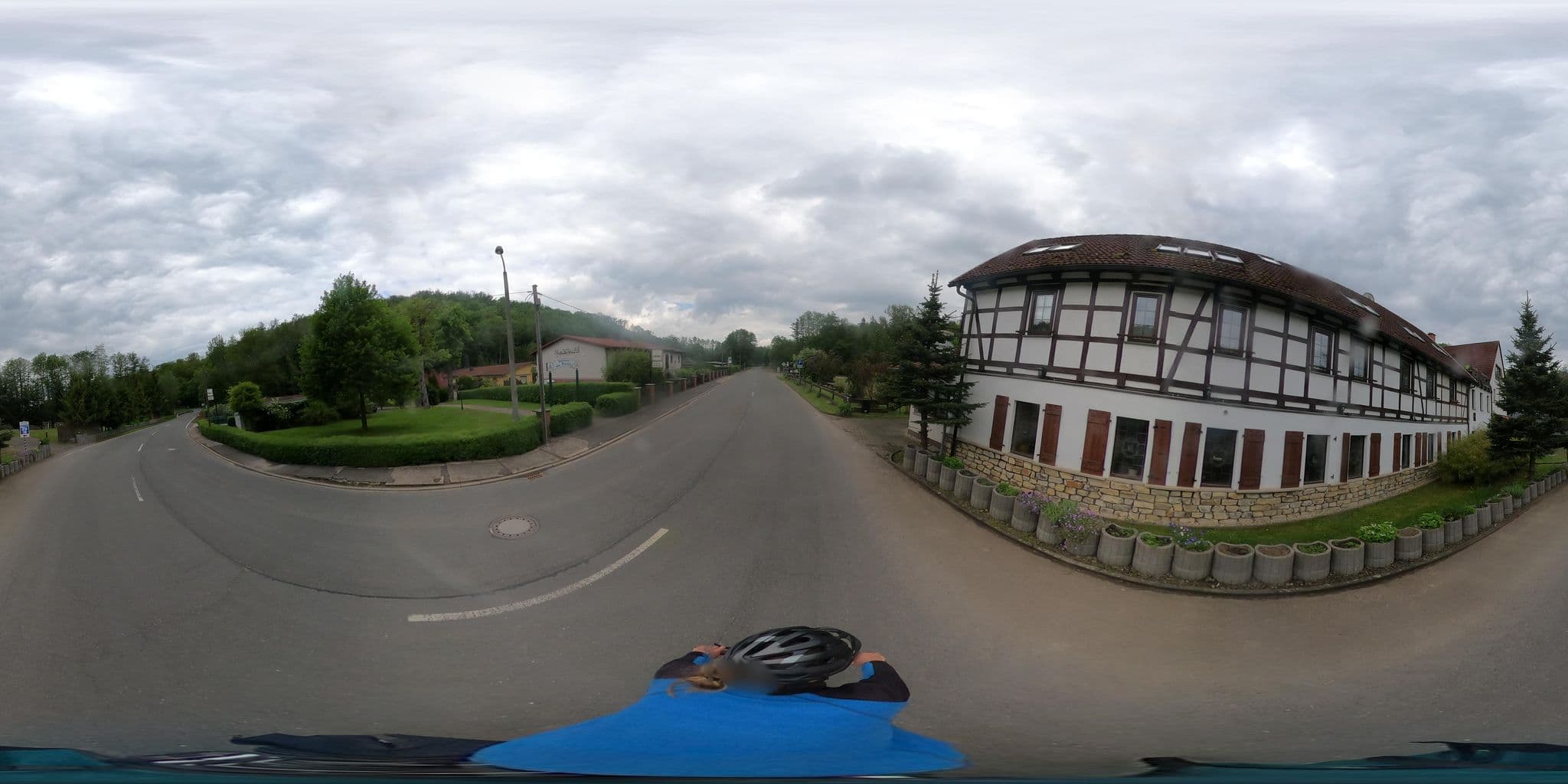 Street view near Landgasthof zur Schlackenmühle, Hettstedt — © Planungsgesellschaft_RV-K (CC BY-SA · Mapillary)