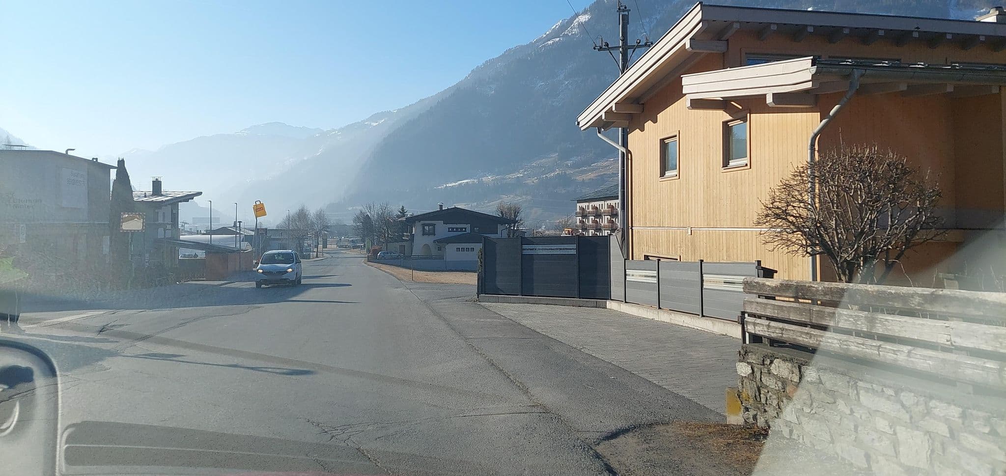 Street view near Haus Herzog, Matrei in Osttirol — © gzin (CC BY-SA · Mapillary)