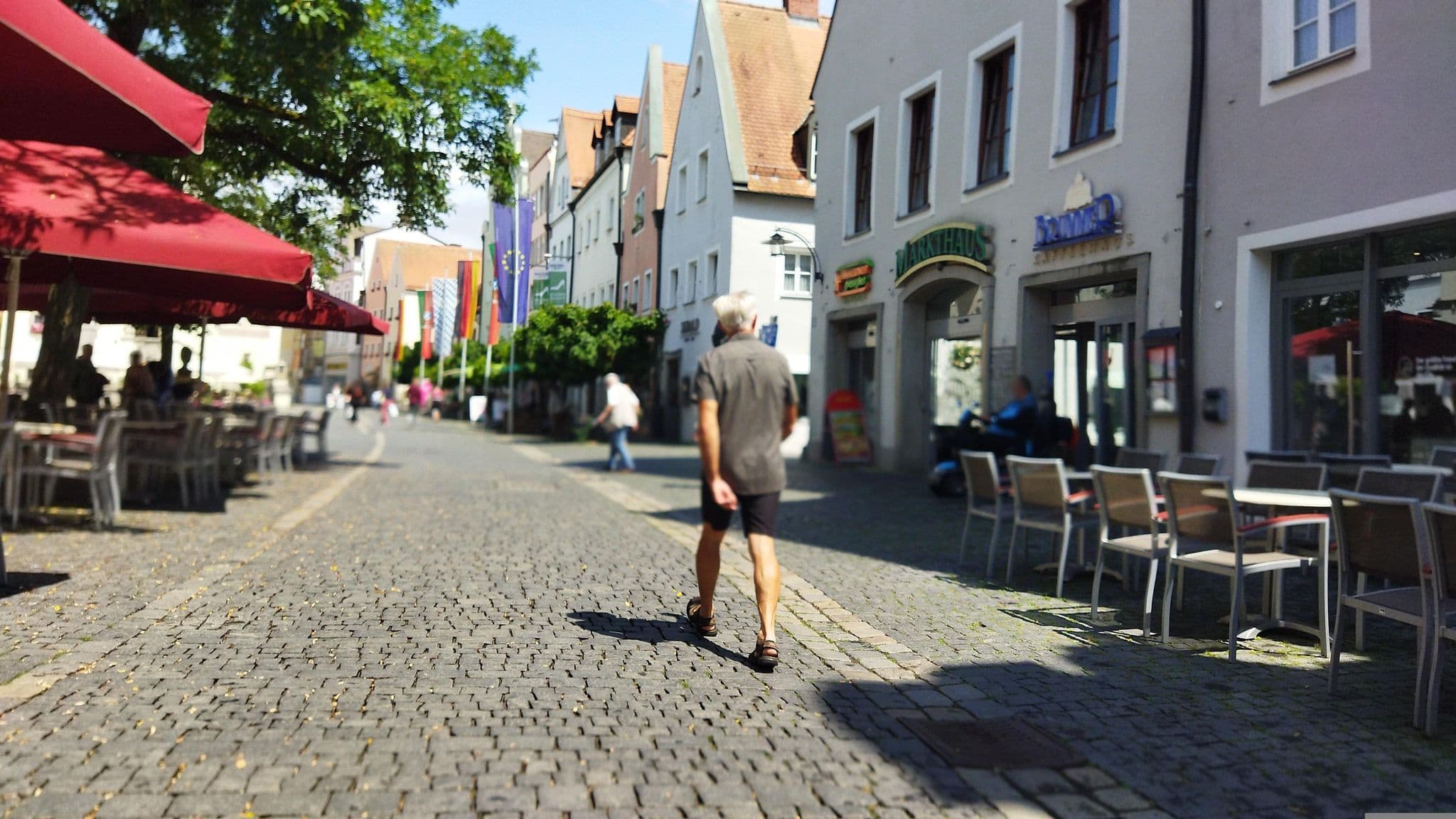 Street view near Das Brunners, Weiden — © changchun1 (CC BY-SA · Mapillary)
