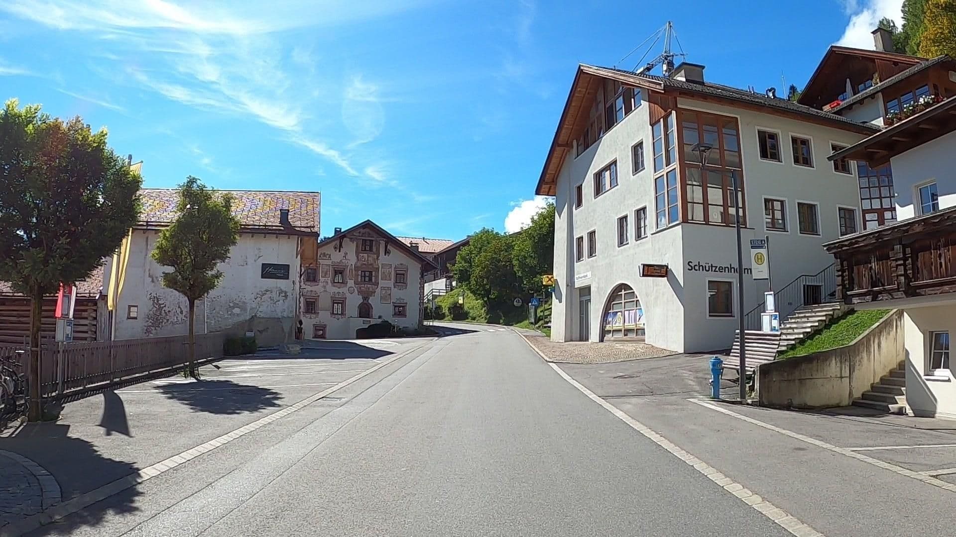 Street view near Hanni's Haus, Prutz