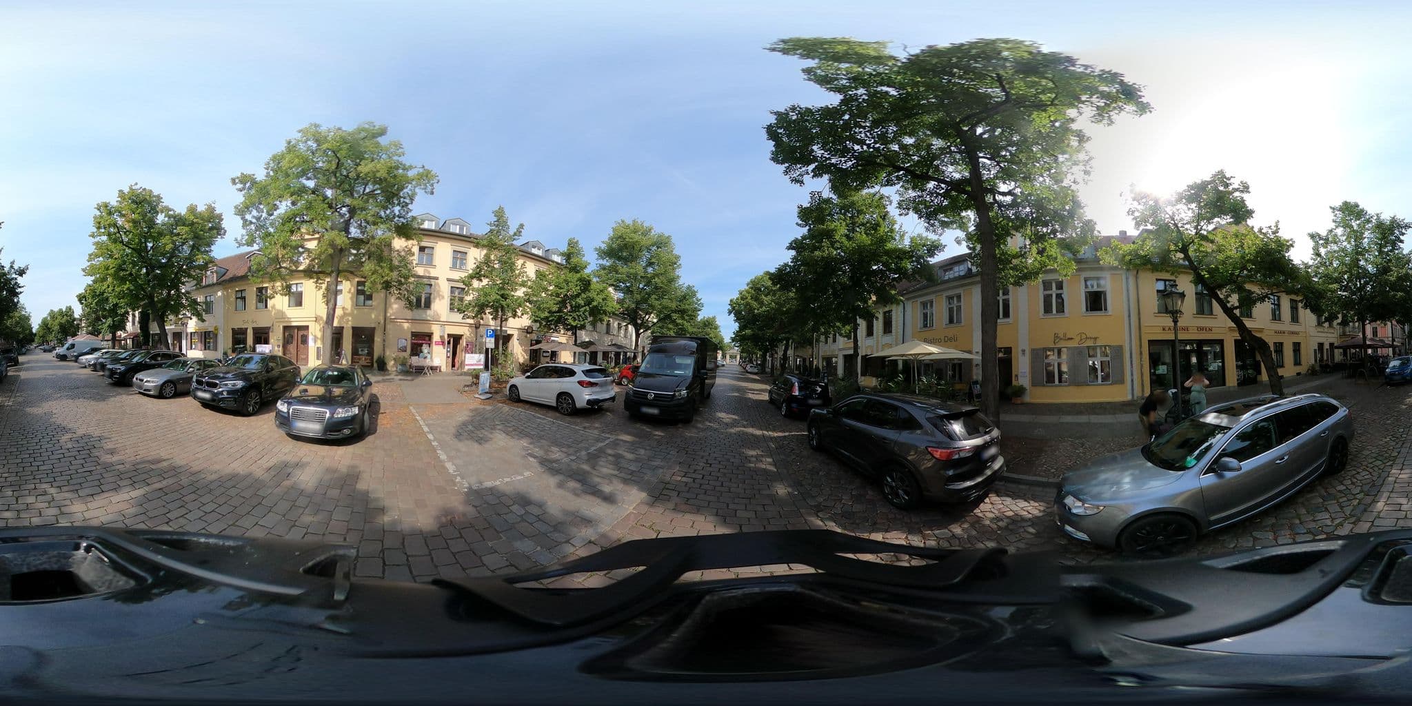 Street view near cosa apart, Potsdam — © Till_btn (CC BY-SA · Mapillary)