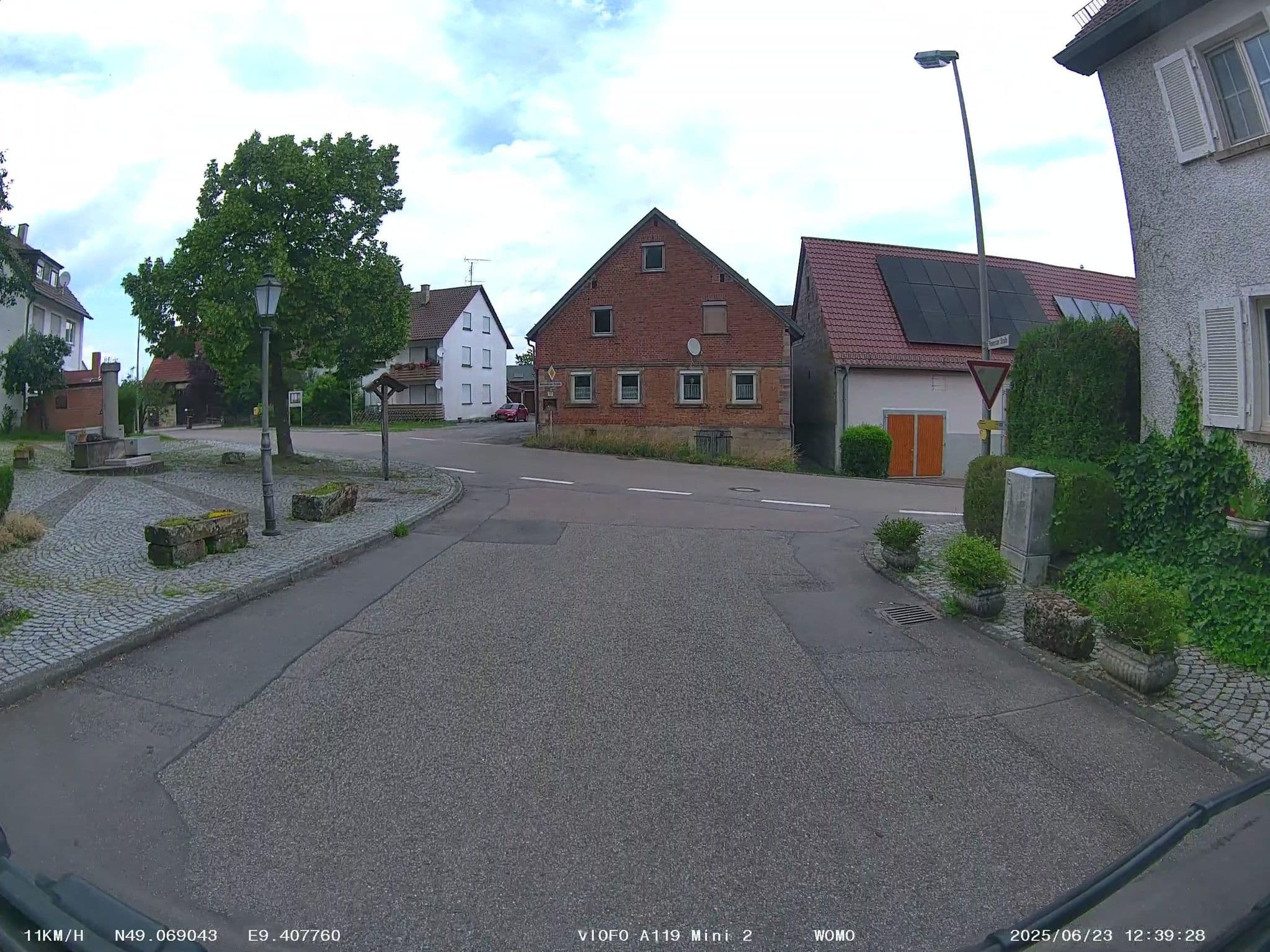 Street view near Ferien- und Seminarhaus Krone, Löwenstein — © soulcover (CC BY-SA · Mapillary)