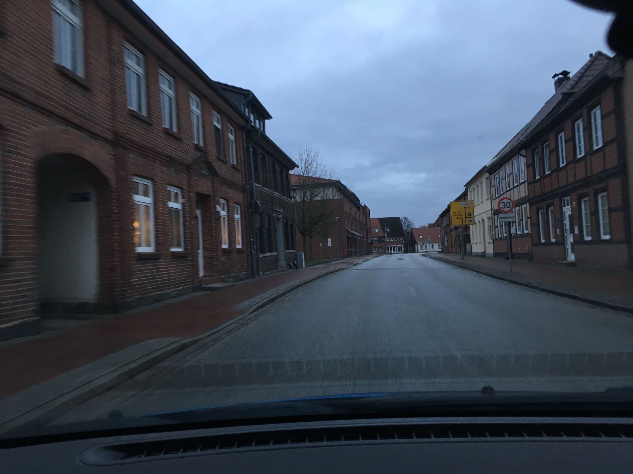 Street view near Pension am Hafen, Boizenburg — © hotteliene (CC BY-SA · Mapillary)