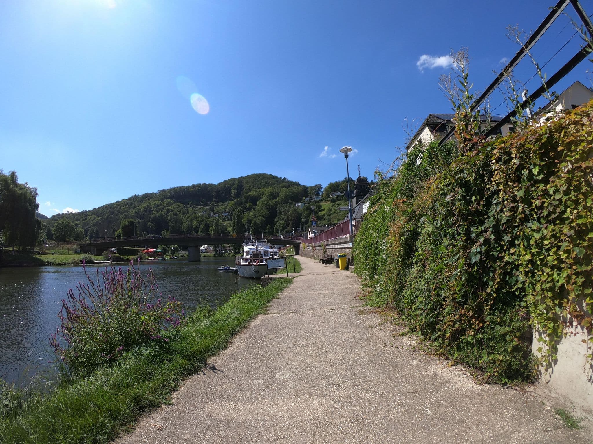 Street view near Hotel am Goetheberg, Nassau — © grinninghamster (CC BY-SA · Mapillary)