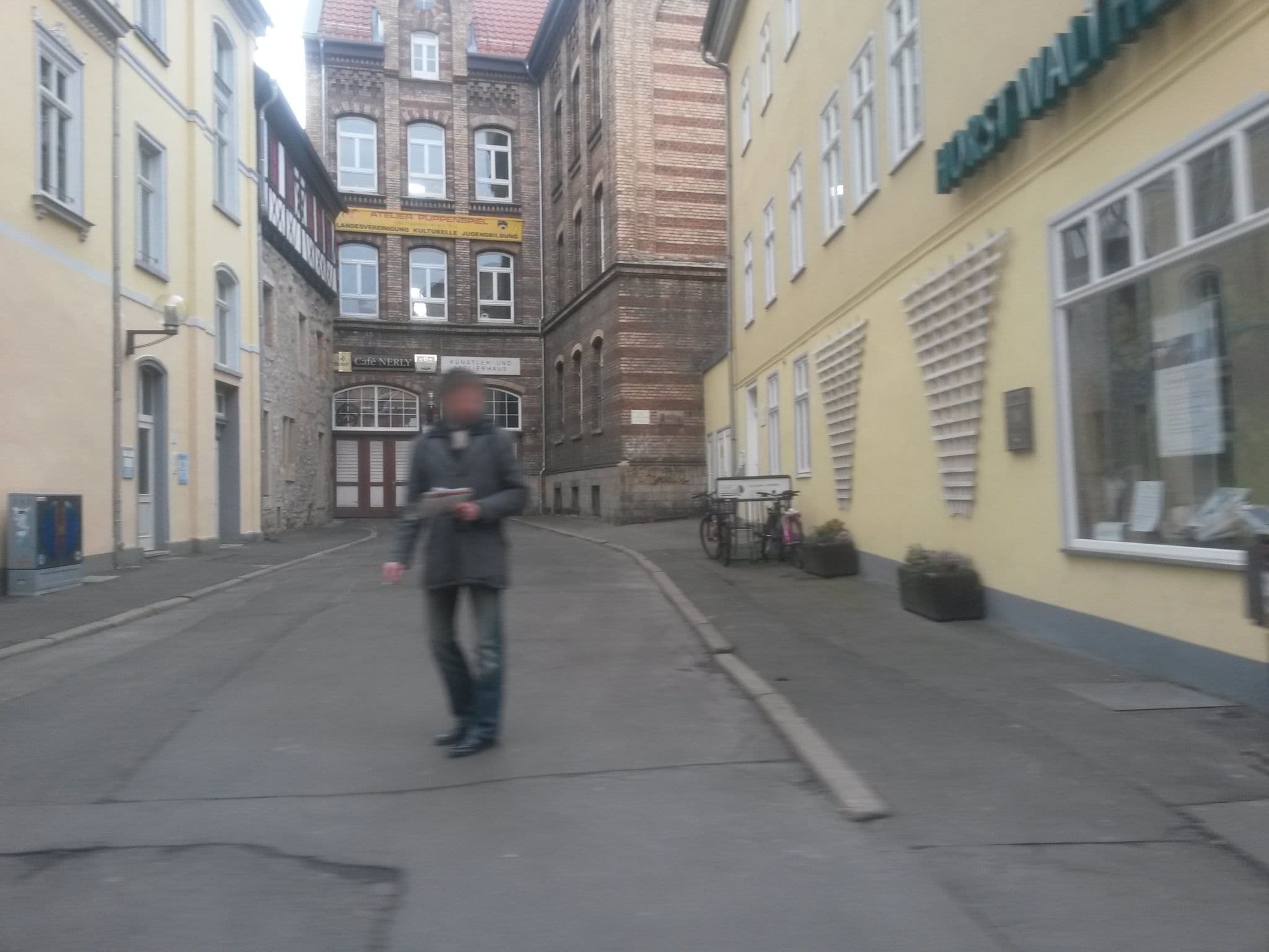 Street view near Zur güldenen Schaar, Erfurt — © sennewald63 (CC BY-SA · Mapillary)