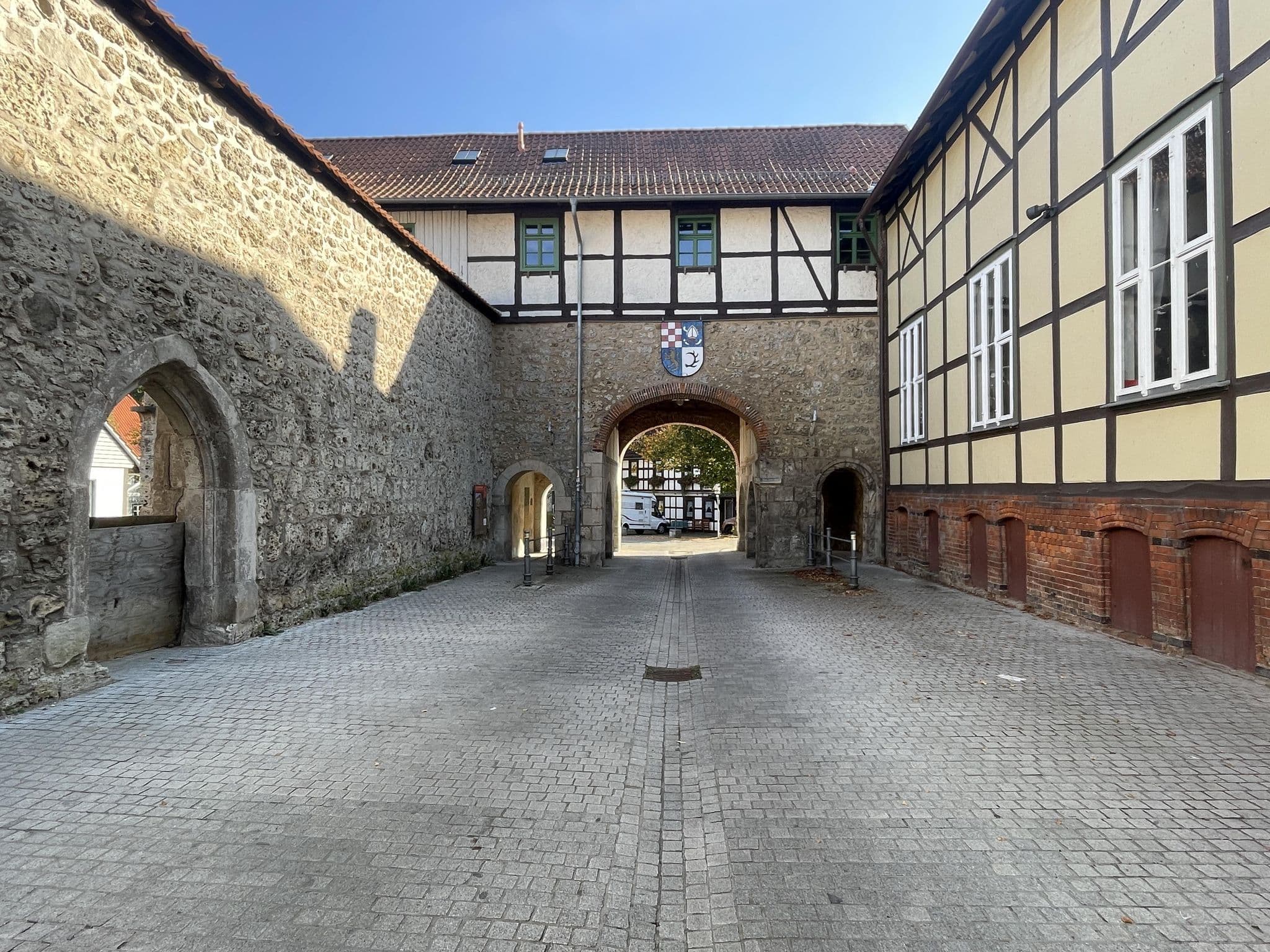 Street view near Klosterhotel Walkenried, Walkenried — © surveyor99 (CC BY-SA · Mapillary)