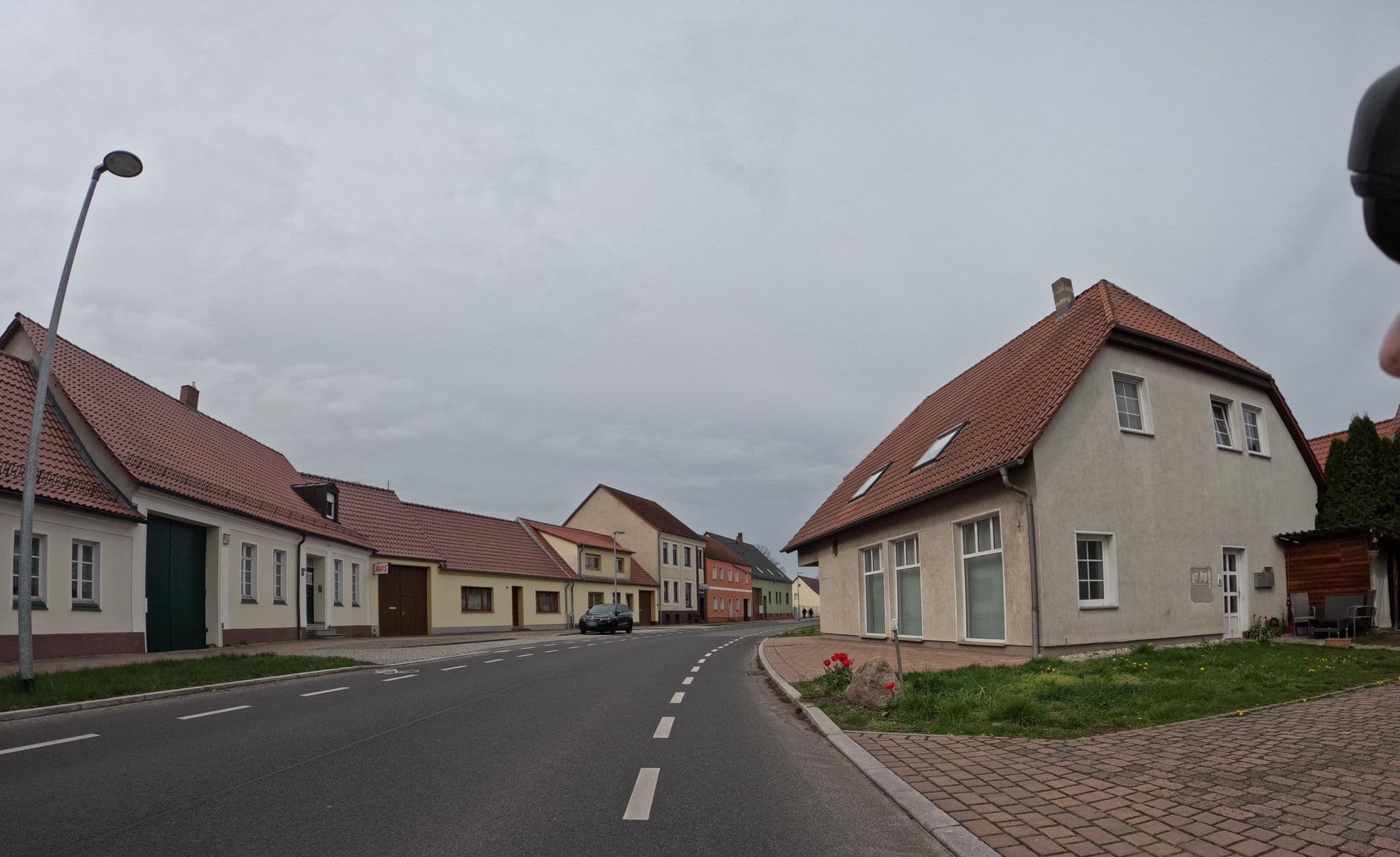 Street view near Brücker Landgasthof, Borkheide — © britiger (CC BY-SA · Mapillary)