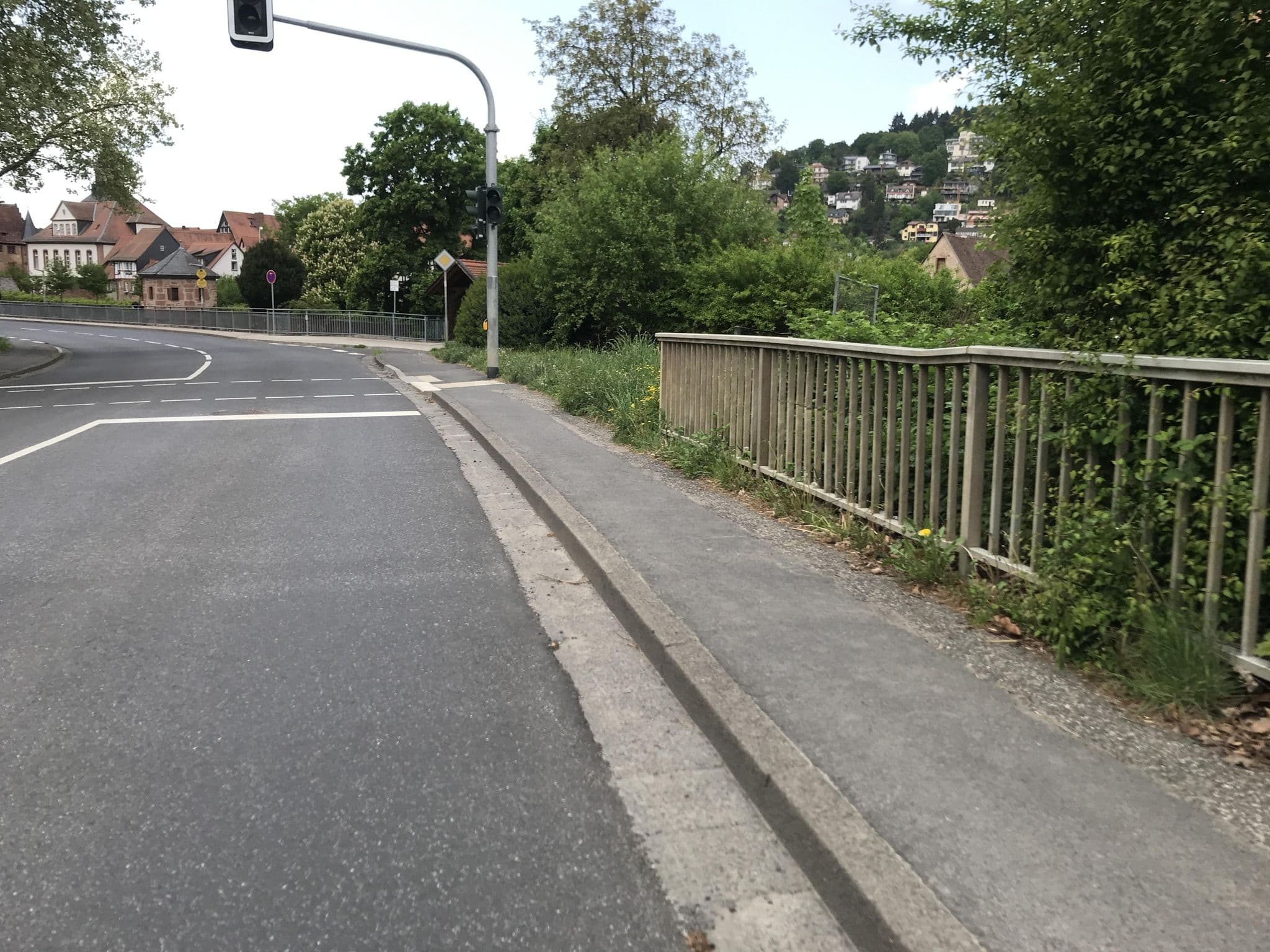 Street view near Schlossmühle, Büdingen — © troher15 (CC BY-SA · Mapillary)