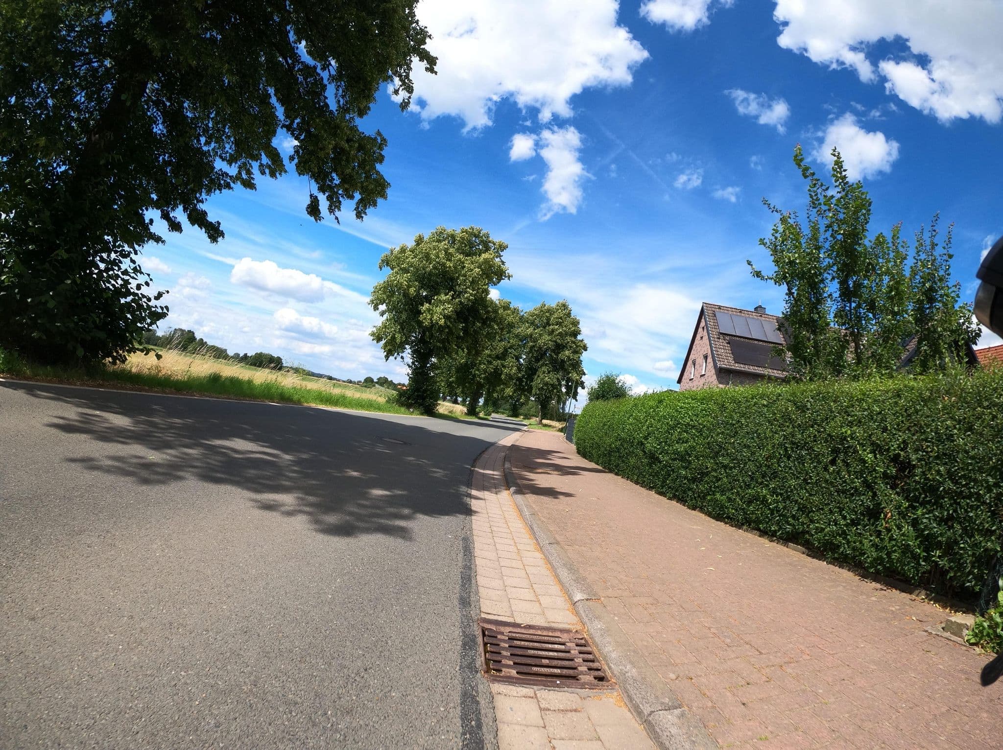 Street view near Ferienwohnung Haase, Hohnhorst — © Langfahrer (CC BY-SA · Mapillary)