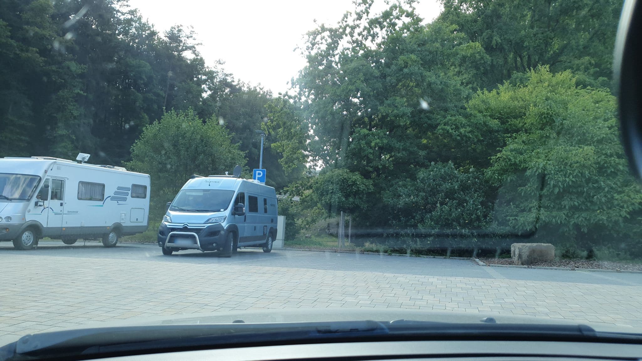Street view near Wohnmobilstellplatz Krickenbach, Krickenbach — © b166er (CC BY-SA · Mapillary)