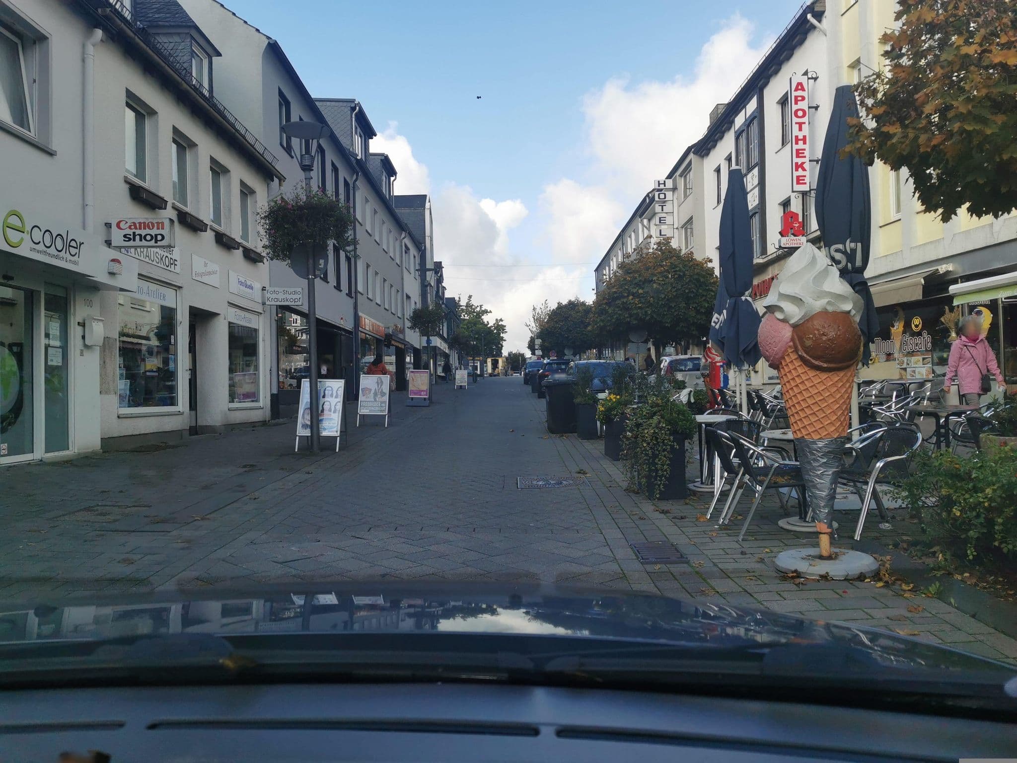 Street view near M&M Löwen Hotel, Radevormwald — © ASRvw (CC BY-SA · Mapillary)