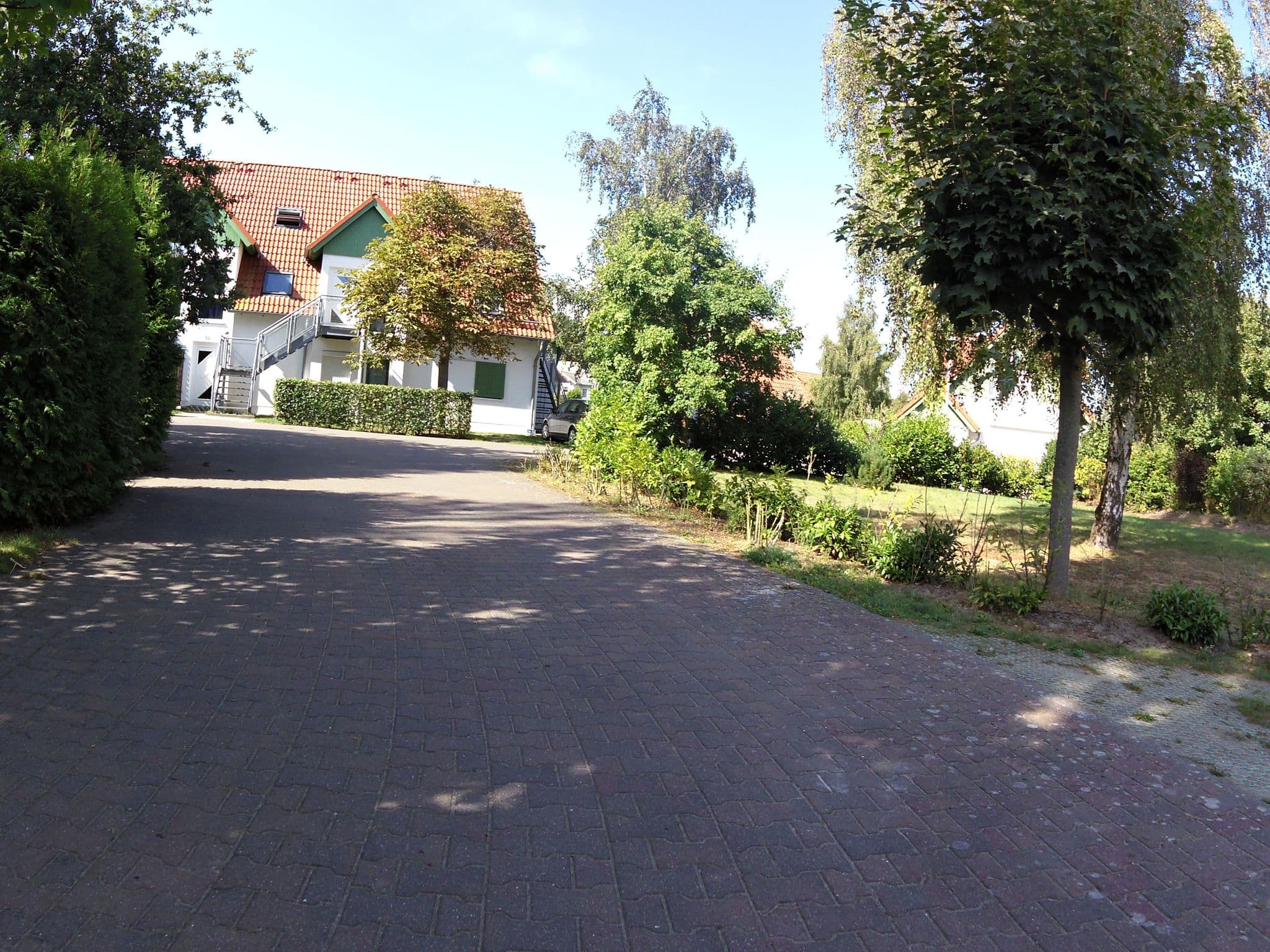 Street view near Ferienhaus Dünenblick, Karlshagen — © zoegglmeyr (CC BY-SA · Mapillary)