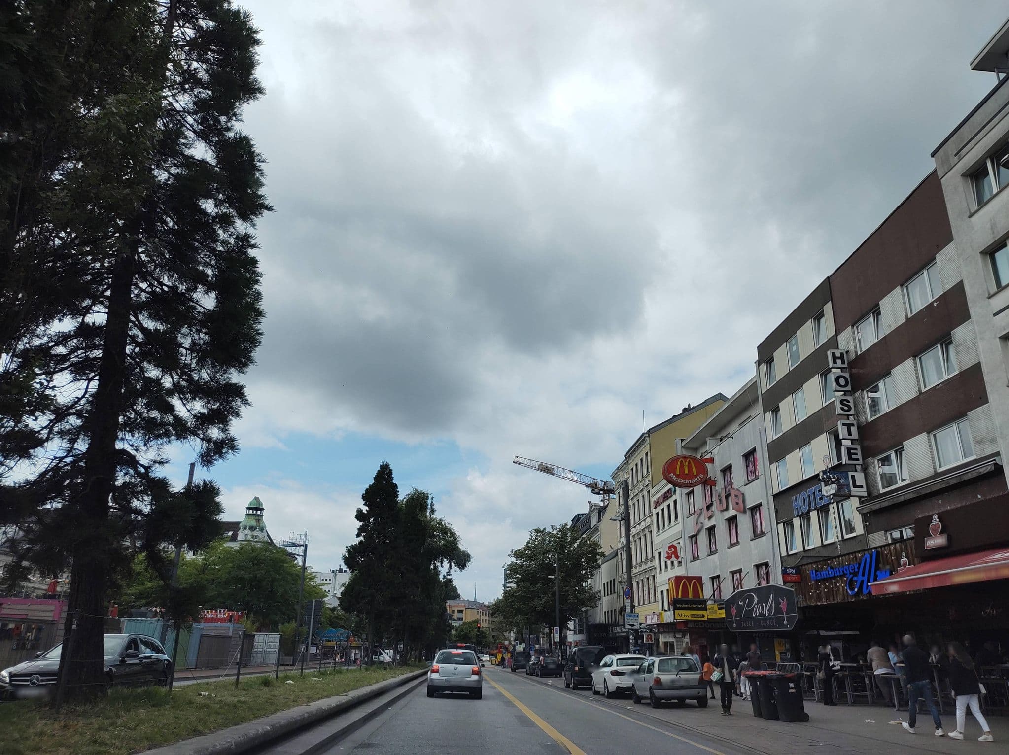 Street view near Hamburger Alm, St. Pauli — © thetornado76 (CC BY-SA · Mapillary)