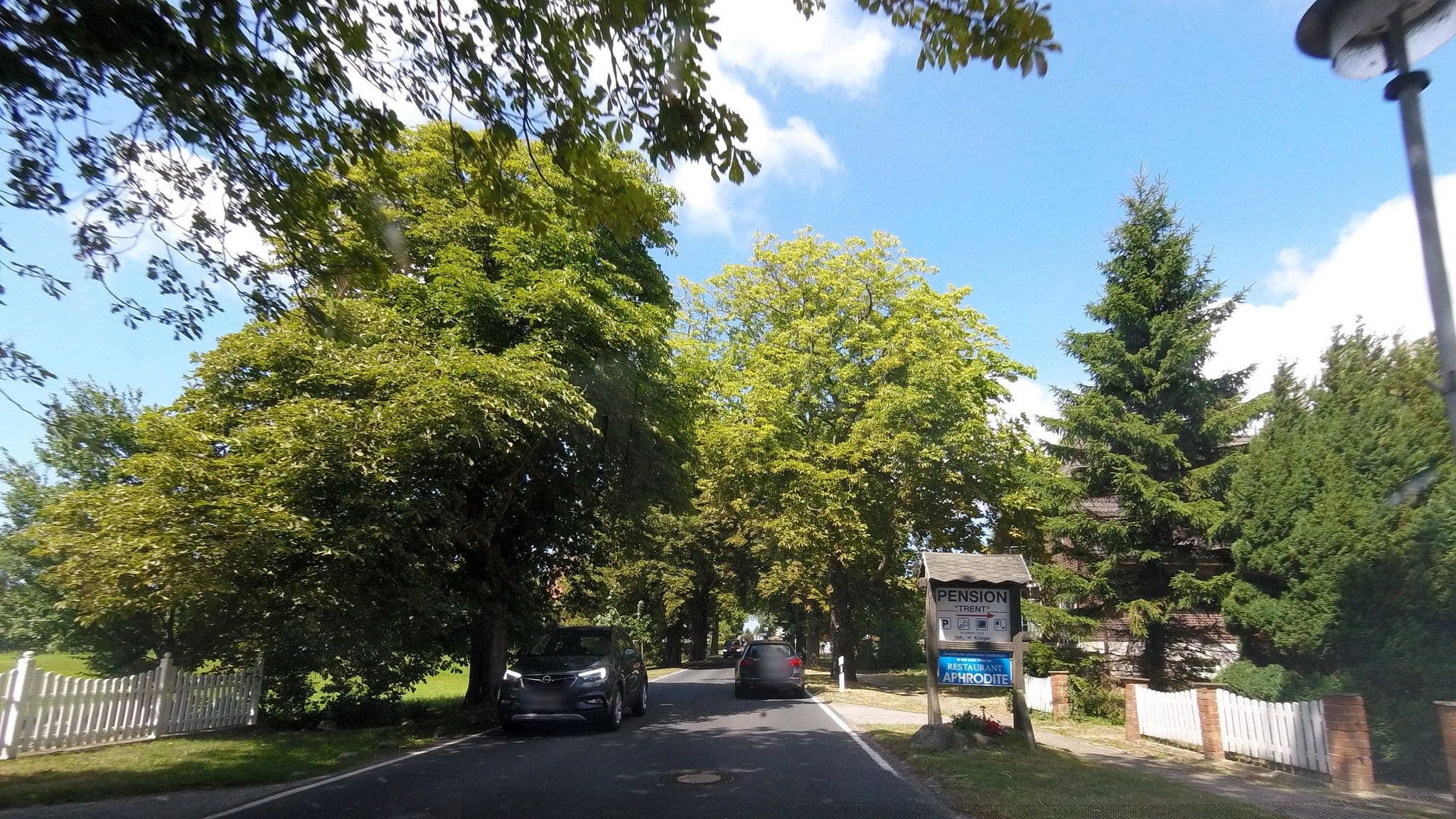 Street view near Pension Trent, Gingst — © fdmap (CC BY-SA · Mapillary)