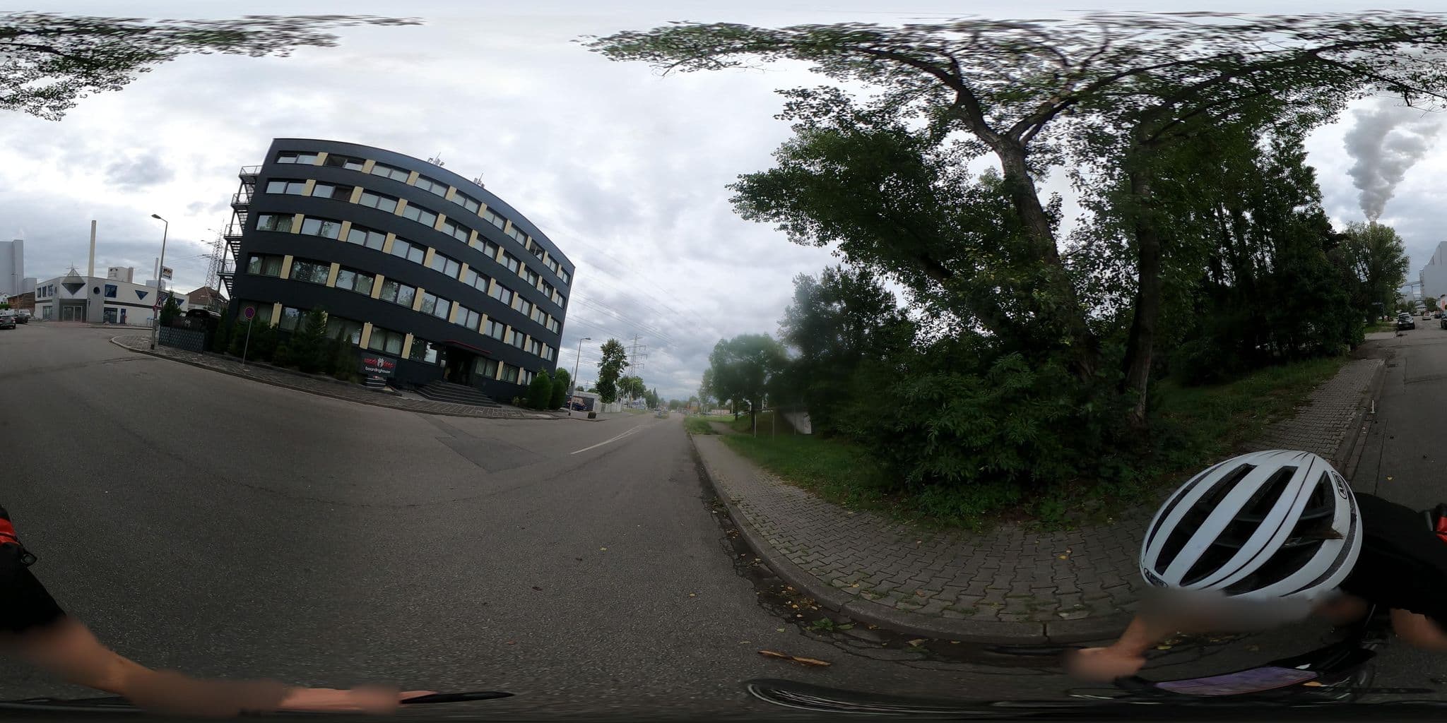 Street view near Work Sleep Boardinghouse, Altrip — © RadNETZ (CC BY-SA · Mapillary)