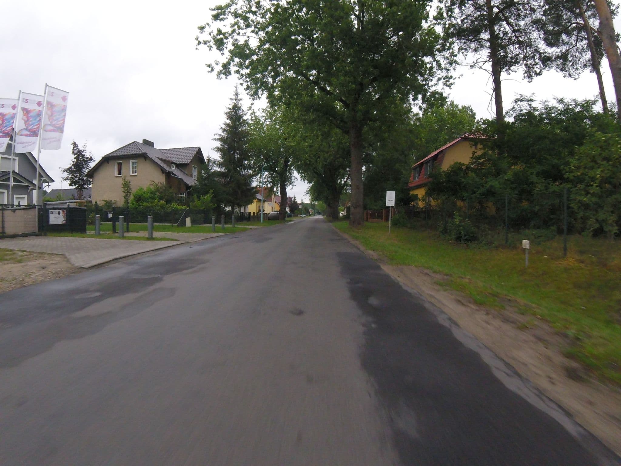 Street view near Landaroma, Bestensee — © rik (CC BY-SA · Mapillary)