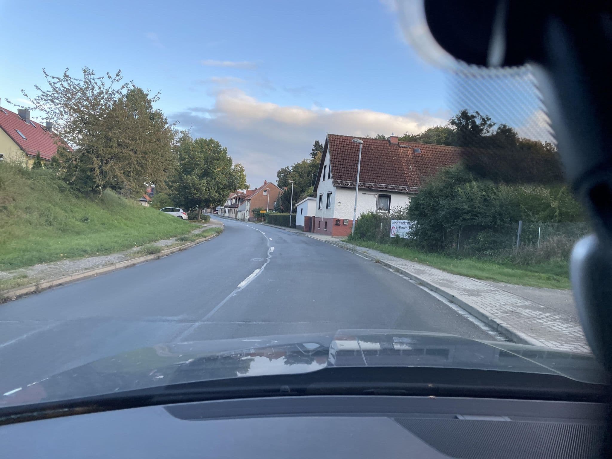 Street view near Ferienwohnung Priesterjahn, Derenburg — © surveyor99 (CC BY-SA · Mapillary)