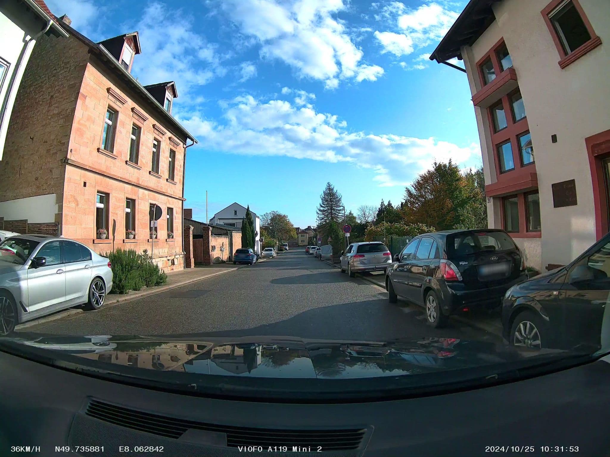 Street view near Gästehaus Marx, Erbes-Büdesheim — © soulcover (CC BY-SA · Mapillary)