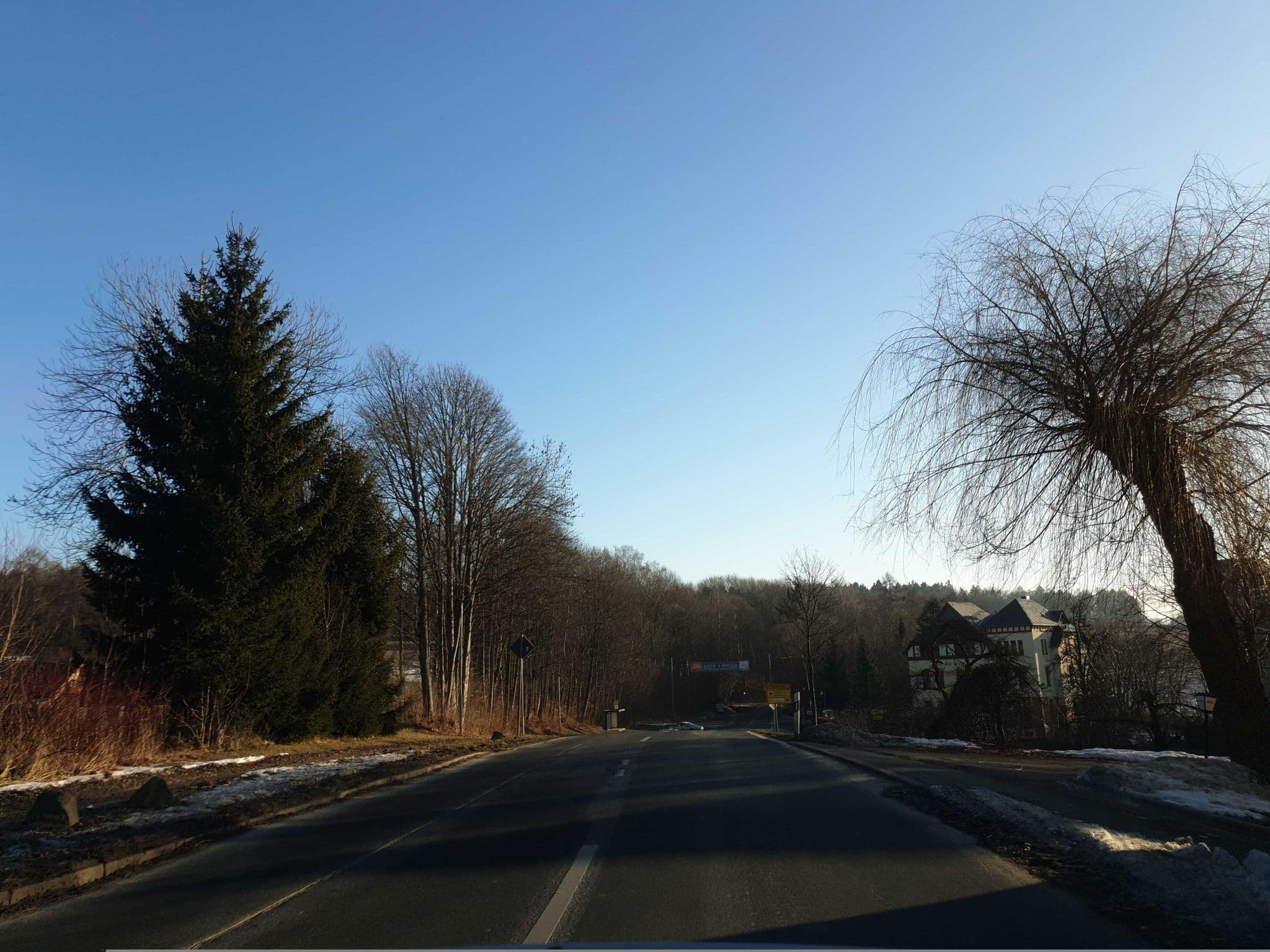 Street view near Ferienwohnung "Schönburgscher Hof", Zwönitz — © canislupus (CC BY-SA · Mapillary)
