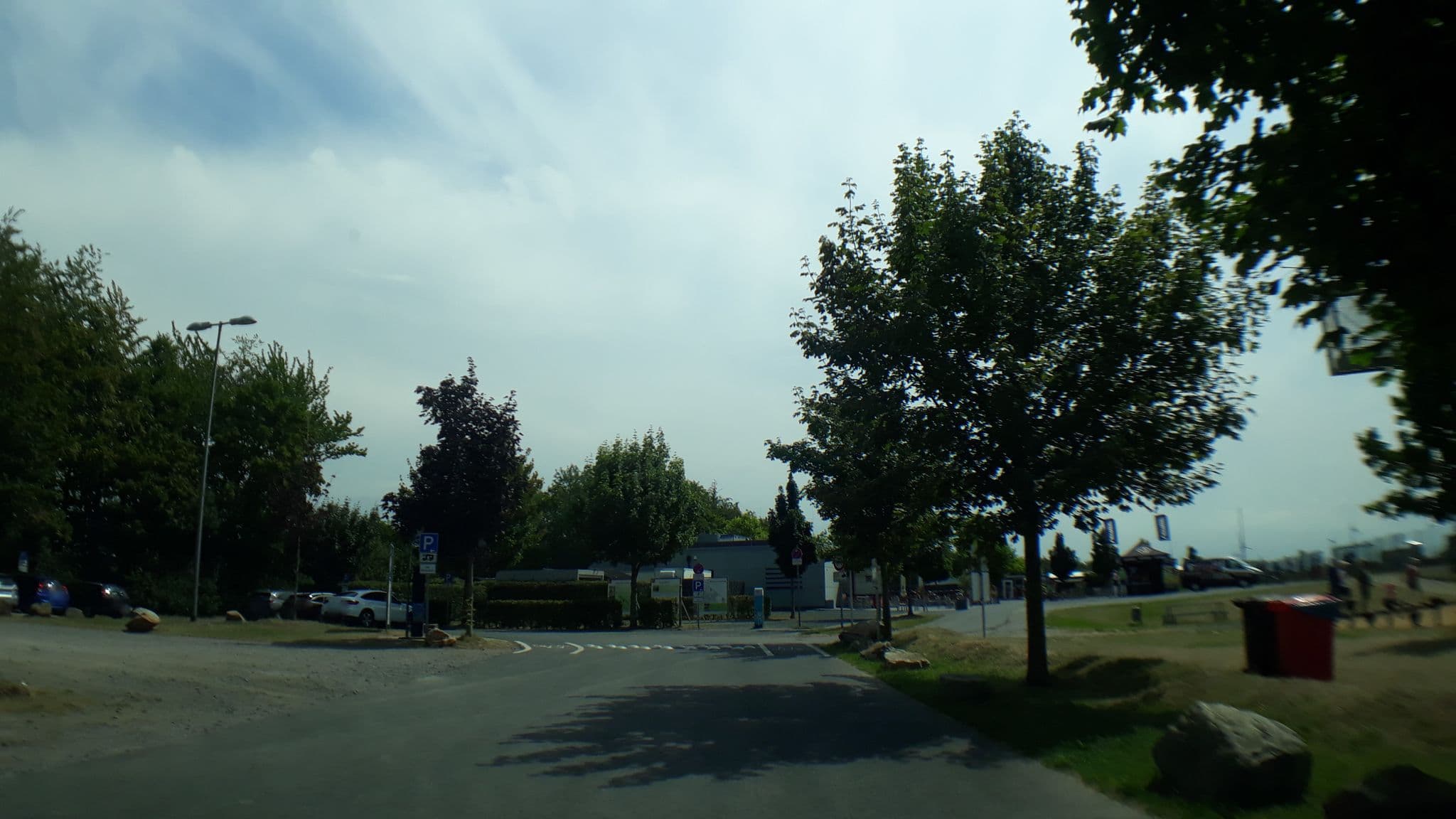 Street view near Wohnmobilstellplatz Goltsteinkuppe, Inden — © tobiasreg (CC BY-SA · Mapillary)