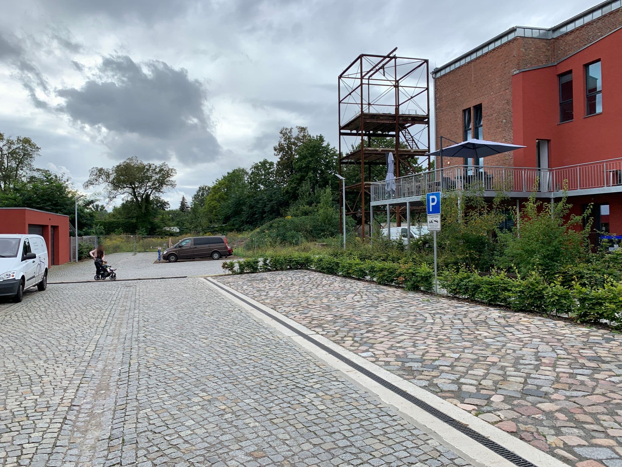 Street view near havelblau Ferienlofts, Brandenburg an der Havel — © tordans (CC BY-SA · Mapillary)