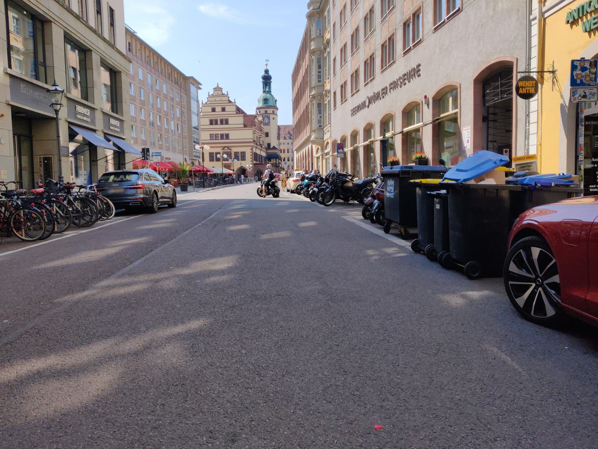 Street view near Groners Hostel, Leipzig — © kopra (CC BY-SA · Mapillary)