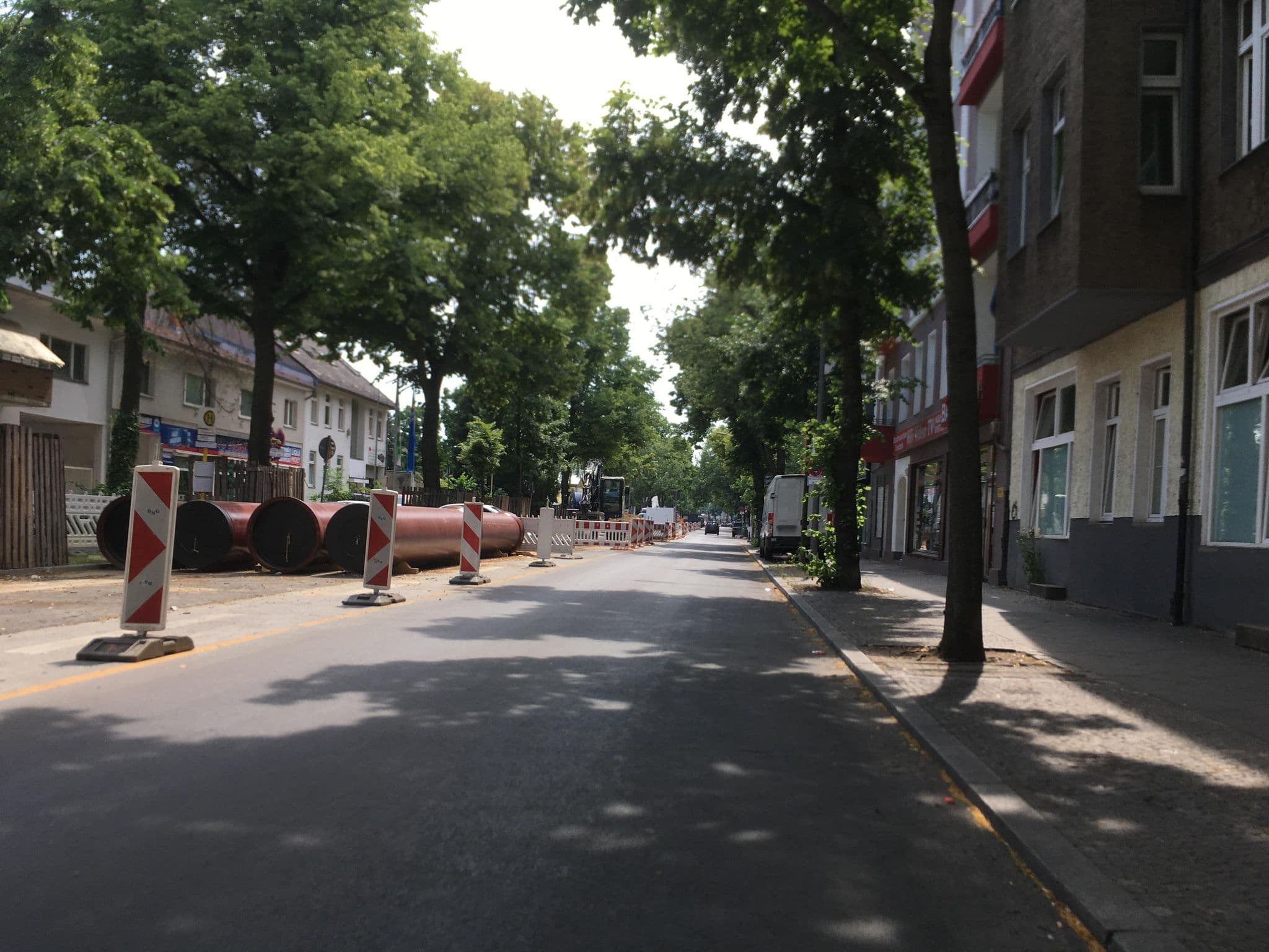 Street view near On Hostel 24, Pankow — © carlheinz (CC BY-SA · Mapillary)