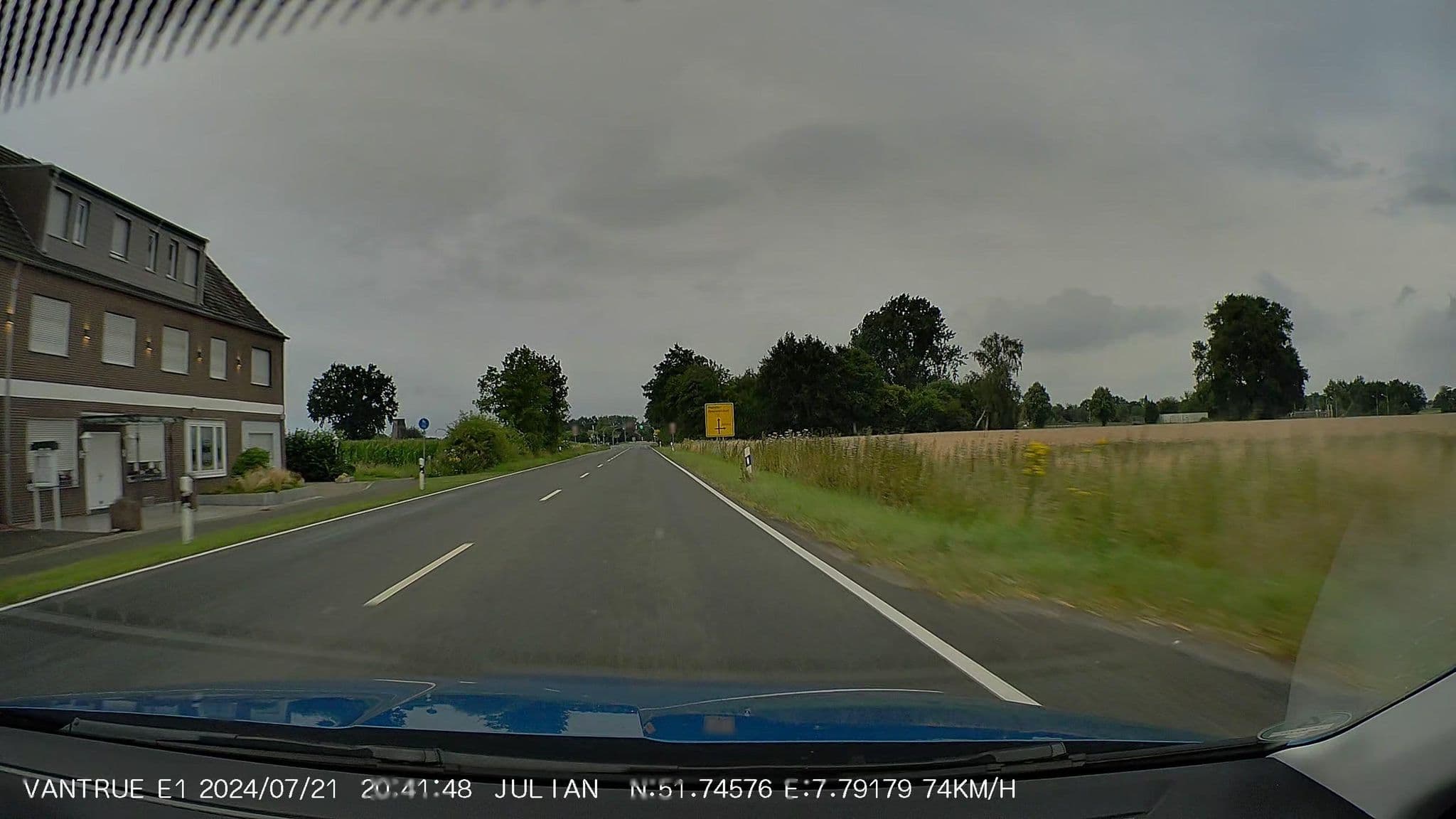 Street view near Haus Volking, Drensteinfurt — © nrailuj (CC BY-SA · Mapillary)