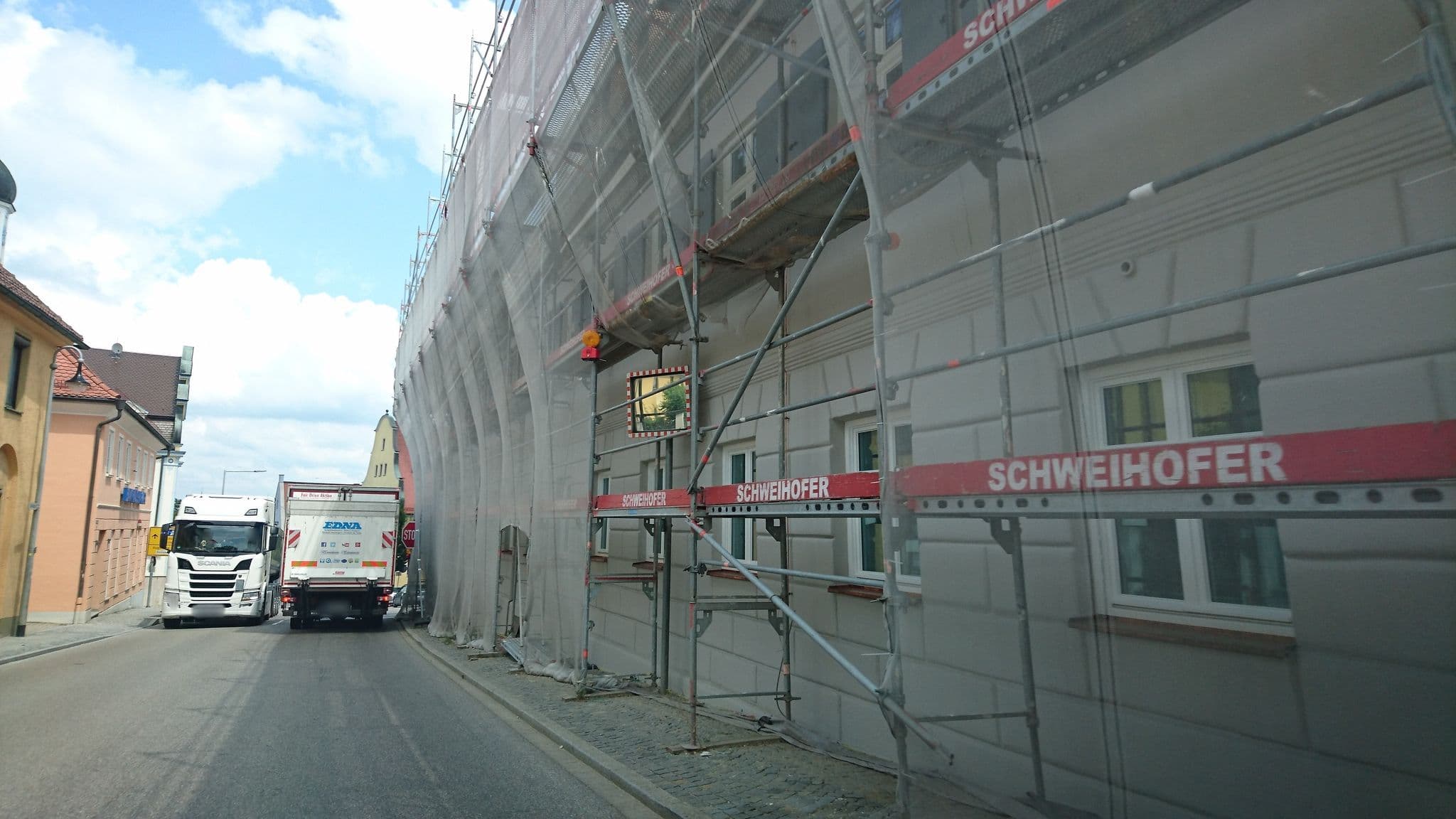Street view near Alte Posthalterei, Zusmarshausen — © msdess (CC BY-SA · Mapillary)