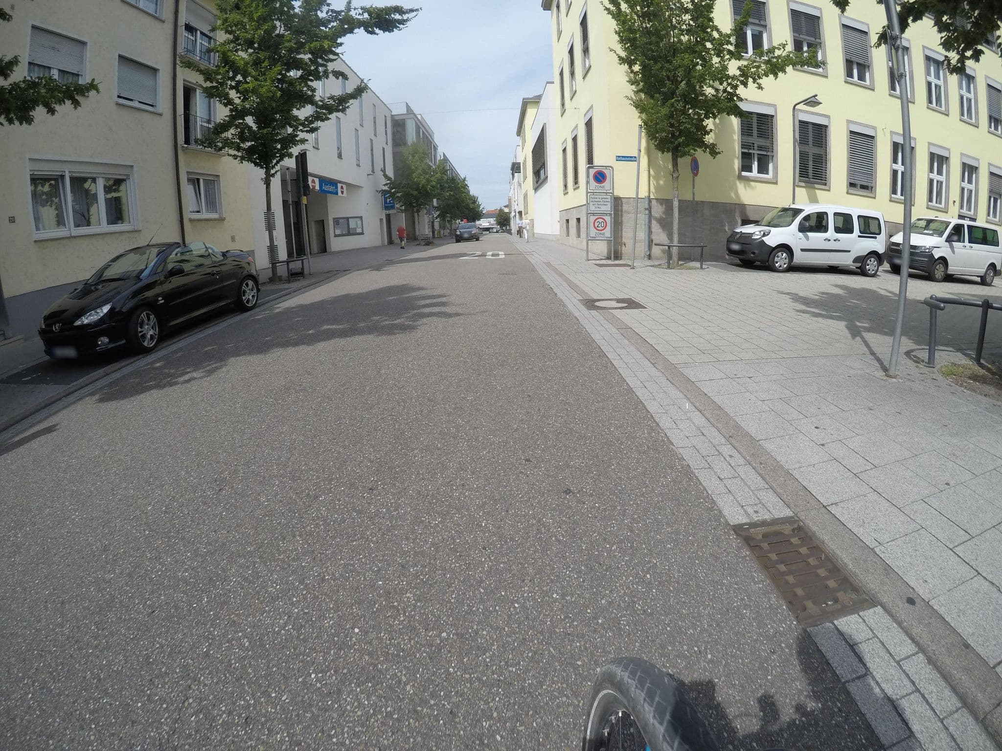 Street view near Hotel Restaurant Ratskeller, Bruchsal — © mfa (CC BY-SA · Mapillary)