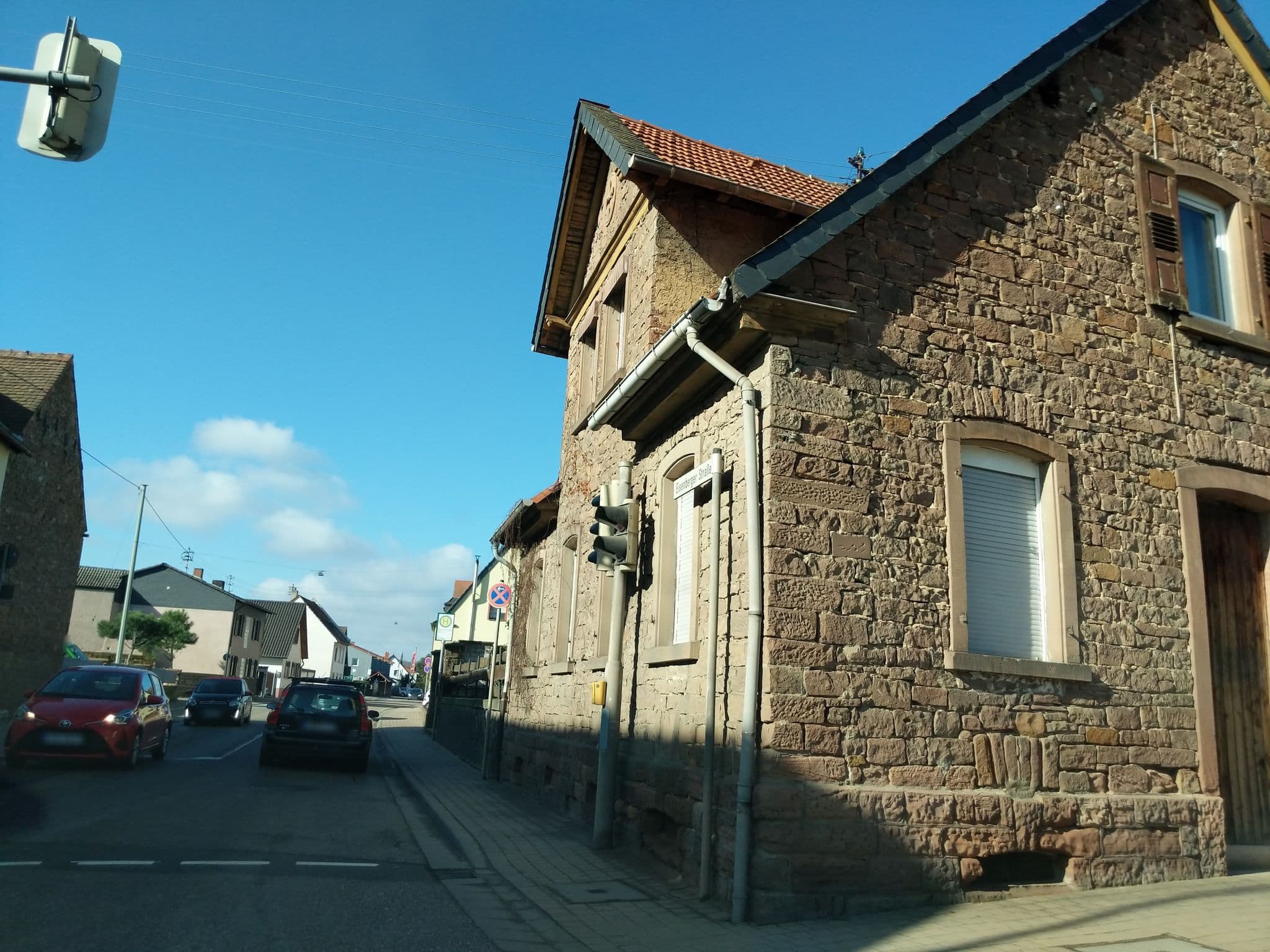 Street view near Landlust Wendel 2, Ebertsheim — © atze02 (CC BY-SA · Mapillary)