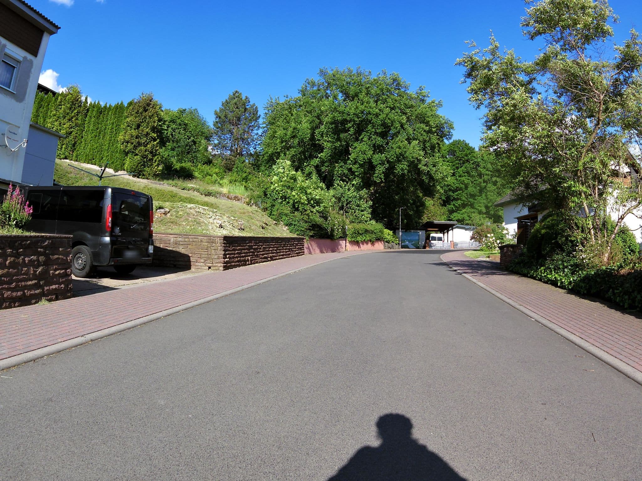 Street view near Zum Öchsenberg, Philippsthal — © zoegglmeyr1 (CC BY-SA · Mapillary)