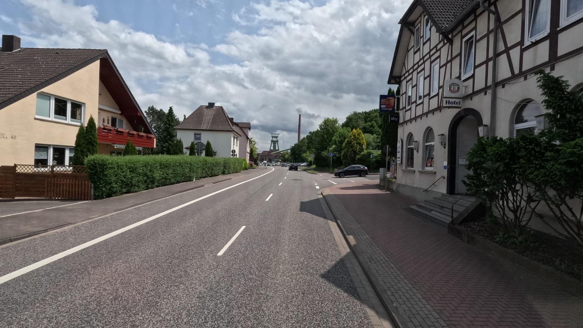 Street view near Am Salzberg, Philippsthal — © bct (CC BY-SA · Mapillary)