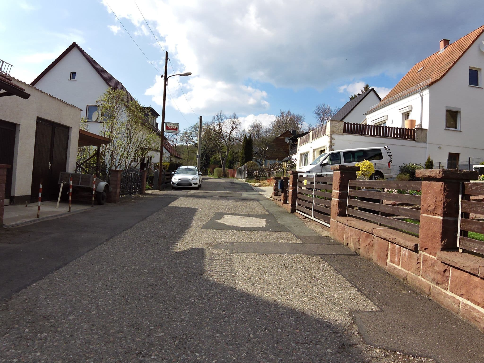 Street view near Pension Vera, Gotha — © zoegglmeyr (CC BY-SA · Mapillary)