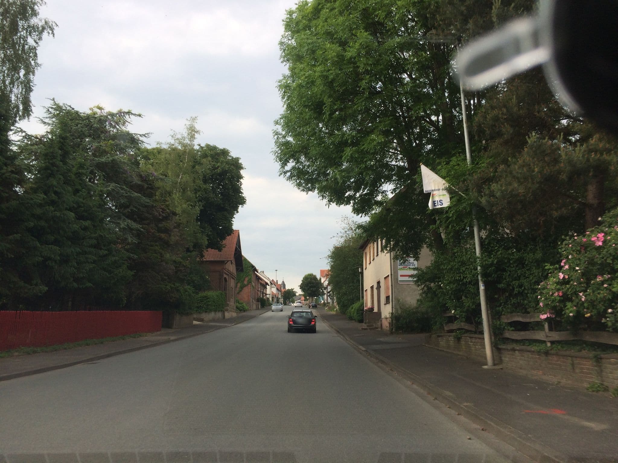 Street view near Ferienwohnung Morell, Hofgeismar — © juri (CC BY-SA · Mapillary)