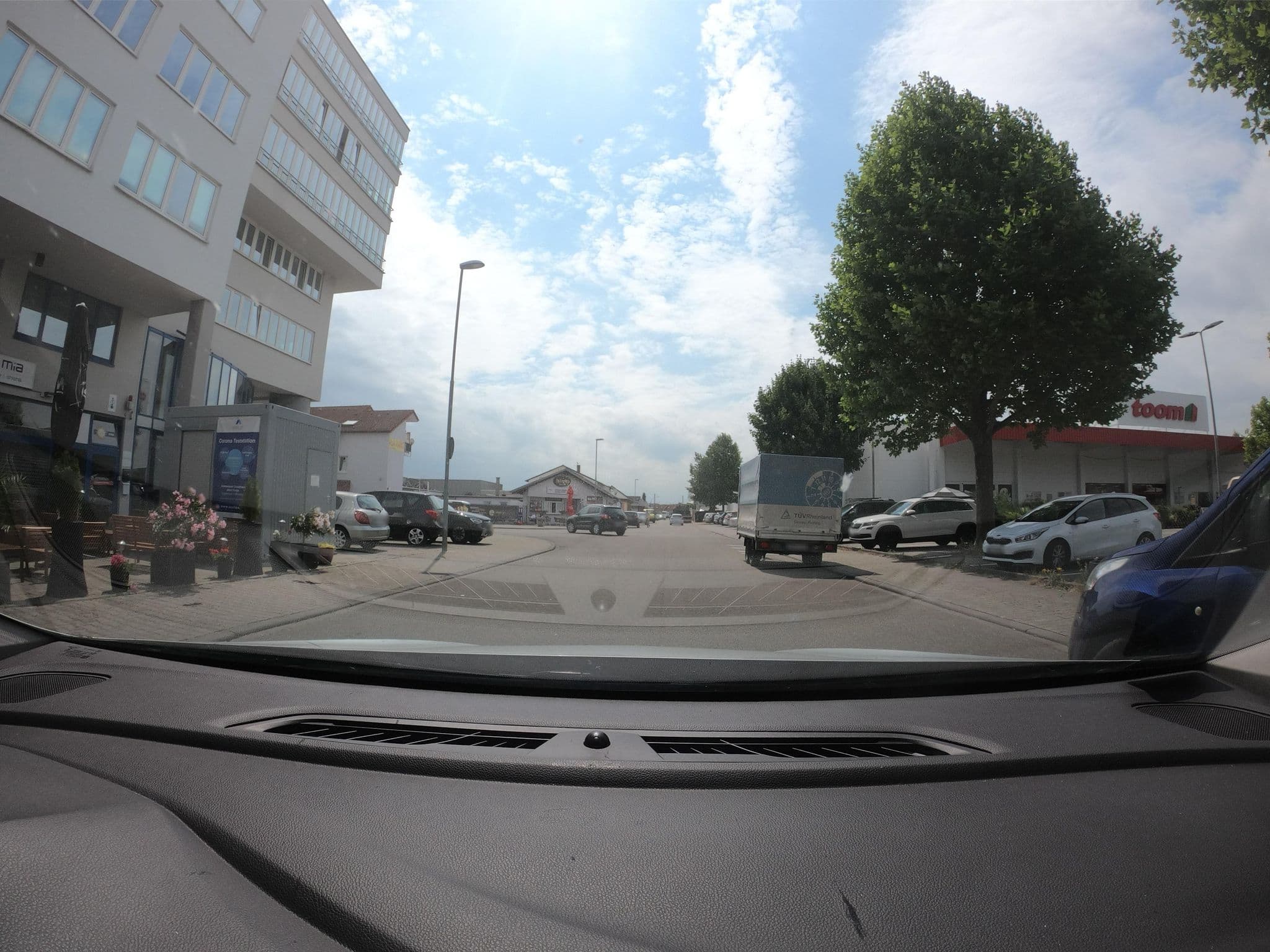 Street view near eXo Square Hotel, Schwetzingen — © vst (CC BY-SA · Mapillary)