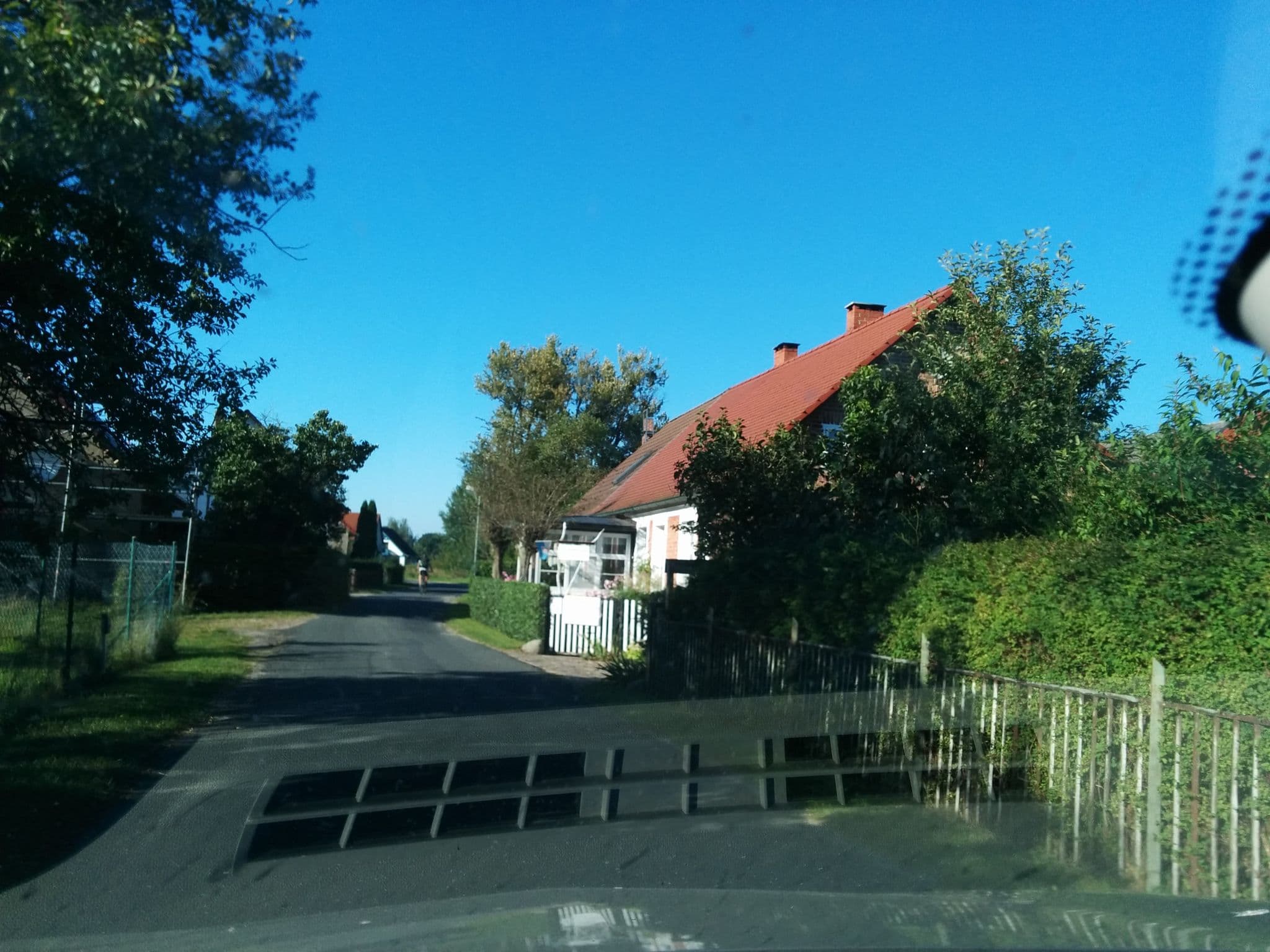 Street view near Ferien im Blumengarten, Eggesin — © elgolfo (CC BY-SA · Mapillary)