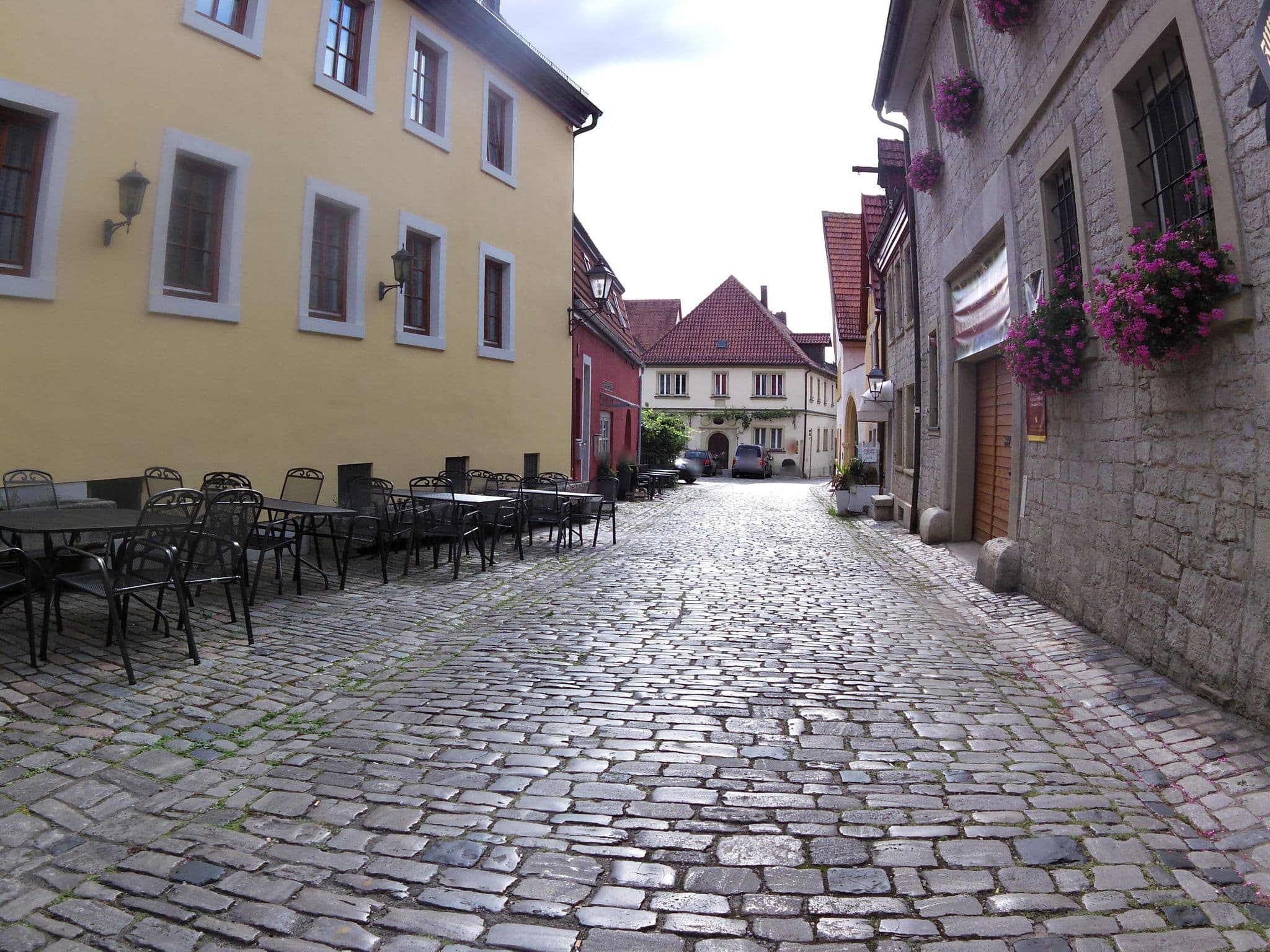Street view near Ferienhaus Gartentraum, Sommerhausen — © zoegglmeyr (CC BY-SA · Mapillary)