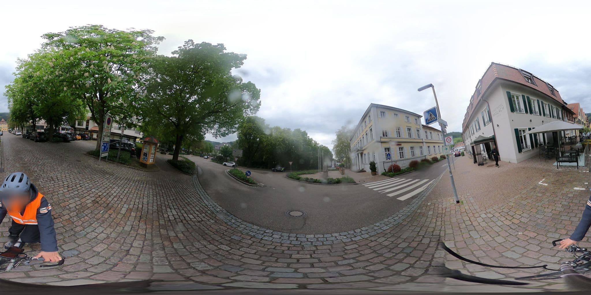 Street view near Stadthotel Haslach, Haslach im Kinzigtal — © RadNETZ (CC BY-SA · Mapillary)