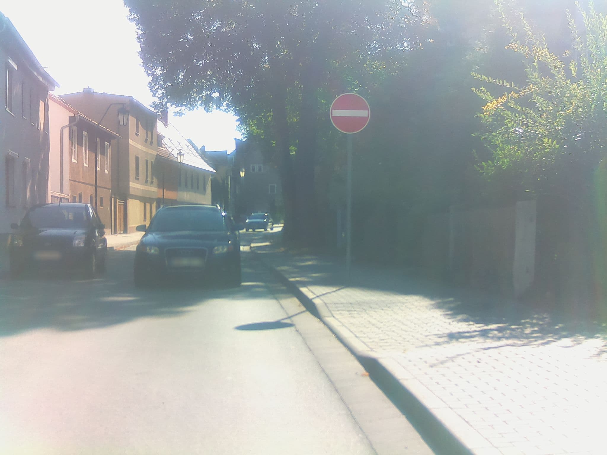 Street view near historische Ferienwohnung Burg 1 Kahla, Kahla — © ramap (CC BY-SA · Mapillary)